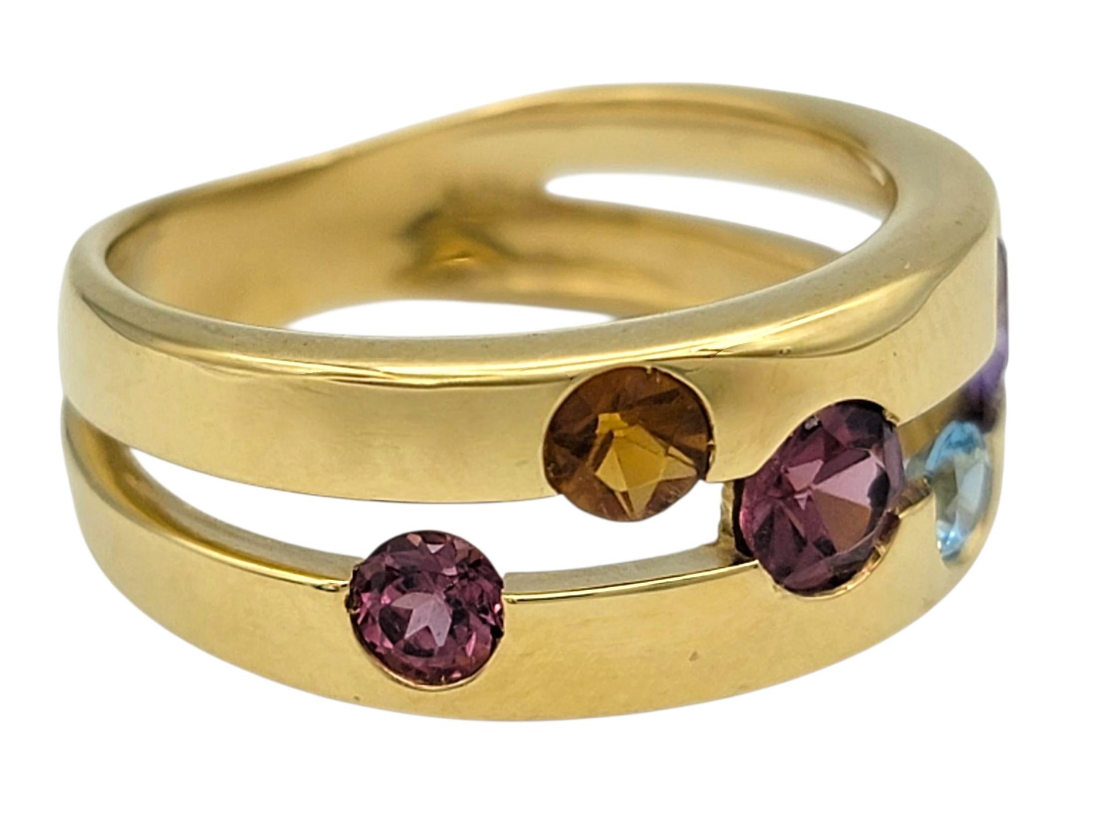 Andy G. Multi Gemstone Split Shank Band Ring en or jaune 18 carats Bon état - En vente à Scottsdale, AZ