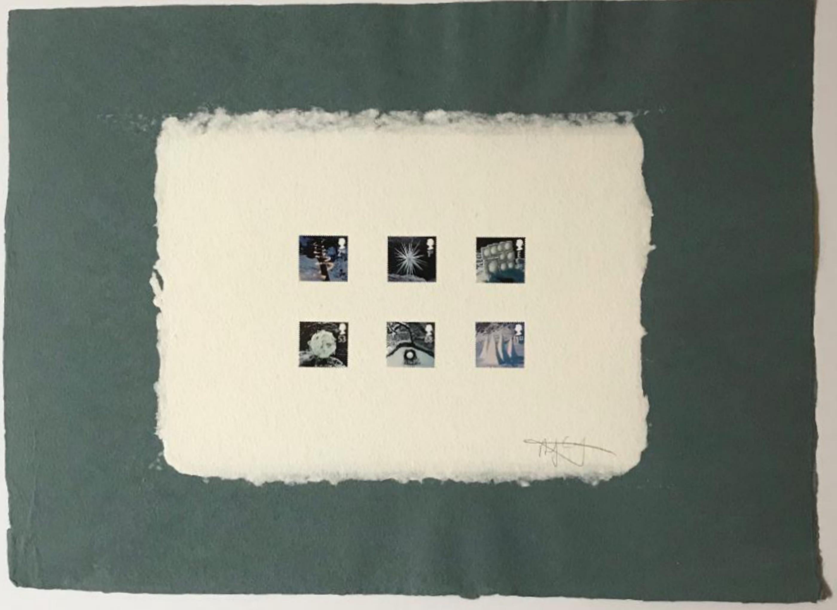 Andy Goldsworthy
Tirage de présentation pour la série de timbres de Noël de Royal Mail, 2003
Photogravure couleur sur papier chiffon fait à la main, avec des bords décalés.
15 × 20 1/4 pouces
signée à la main au crayon en bas à droite ; non