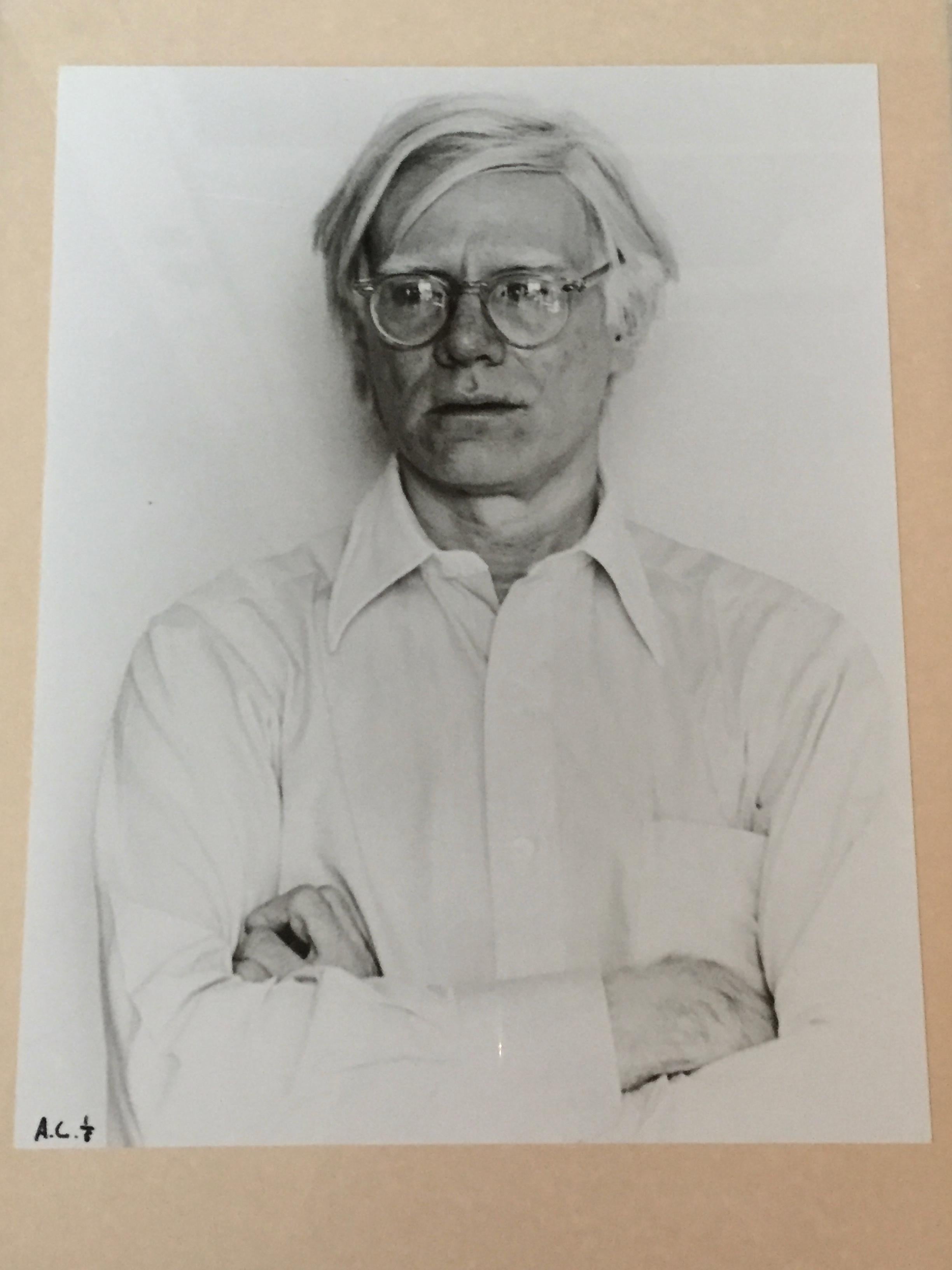 Andy Warhol Black and White Photograph Portraits (Minimalistisch) im Angebot