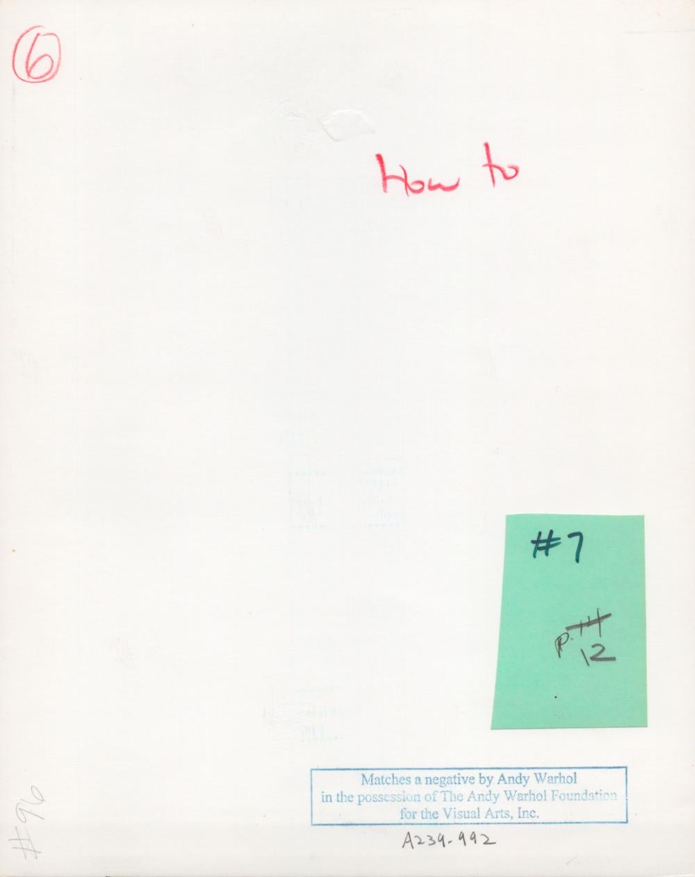Grace Jones isst Torte – Photograph von Andy Warhol
