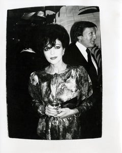 Joan Collins at nightclub