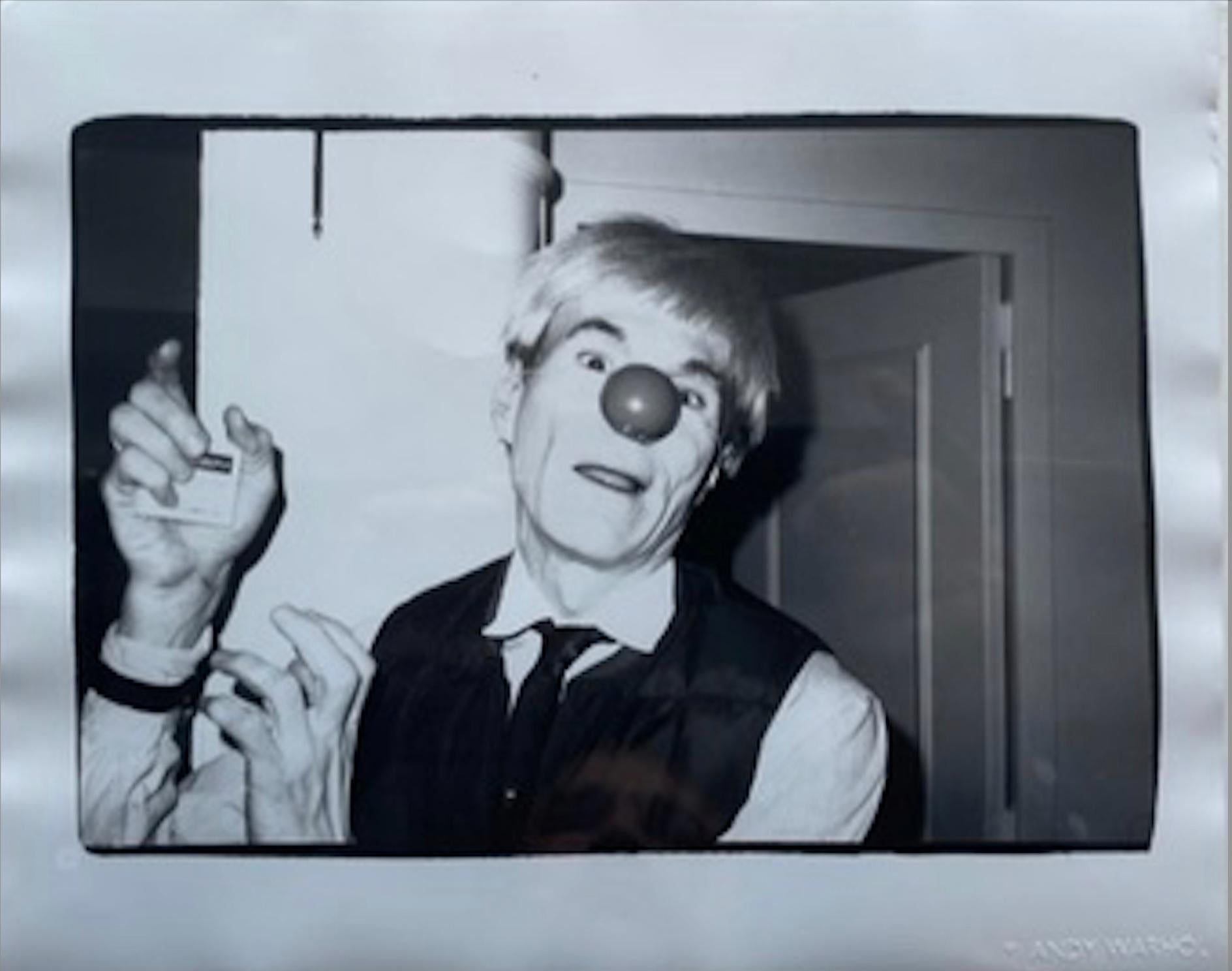 Esta obra fue adquirida directamente a la Fundación Andy Warhol para las Artes Visuales. La obra está en perfecto estado y nunca se ha enmarcado.

Se trata de una obra única que se entrega con un Certificado de Procedencia de la Fundación Andy