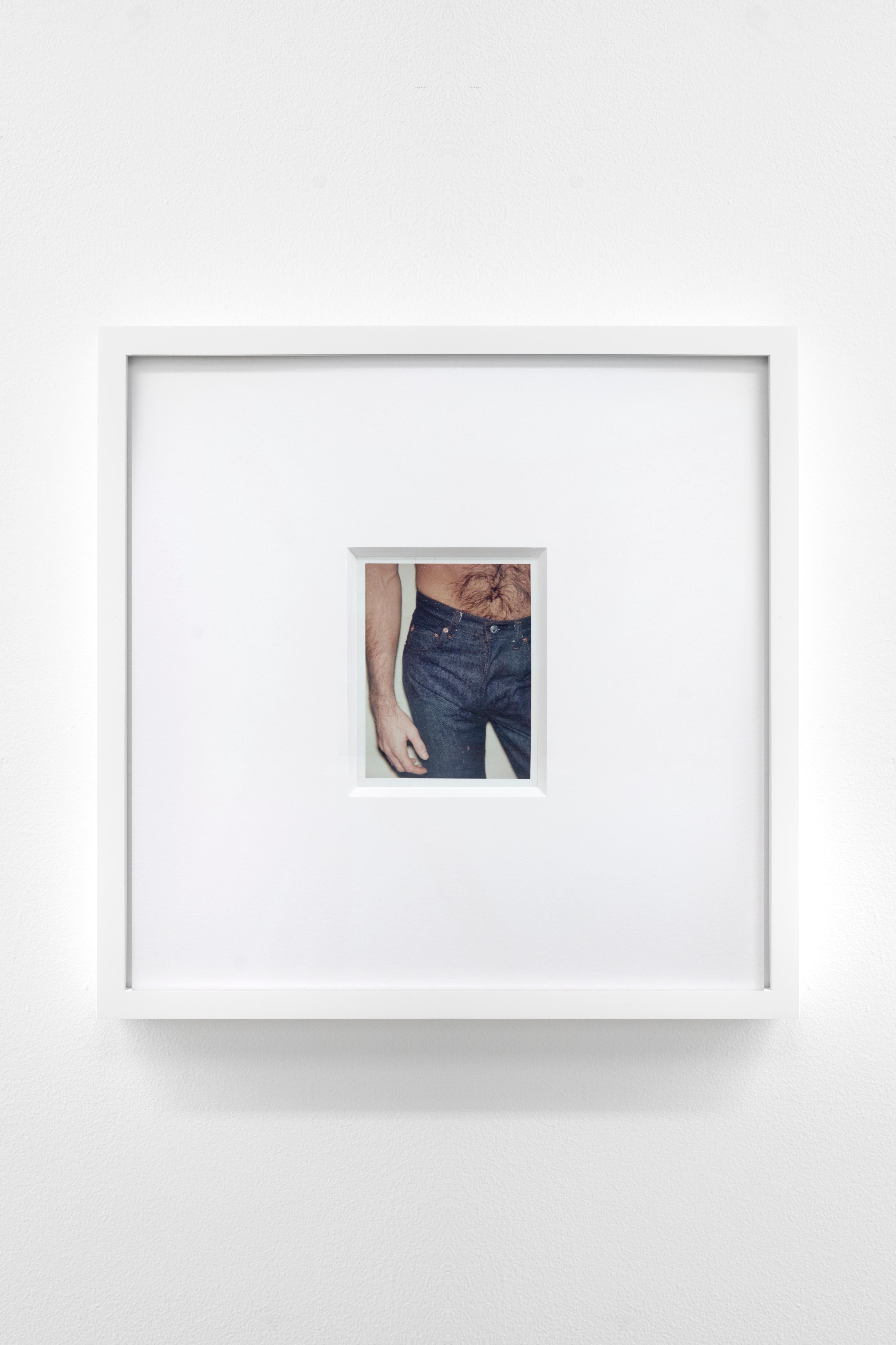 Andy Warhol Color Photograph – Blaue blaue Jeans