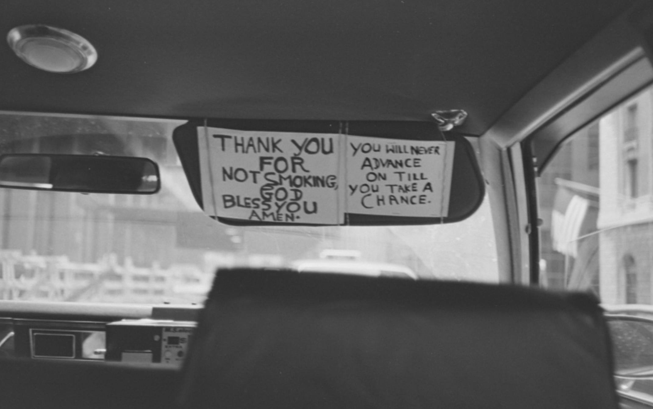 L'intérieur de la voiture - Pop Art Photograph par Andy Warhol
