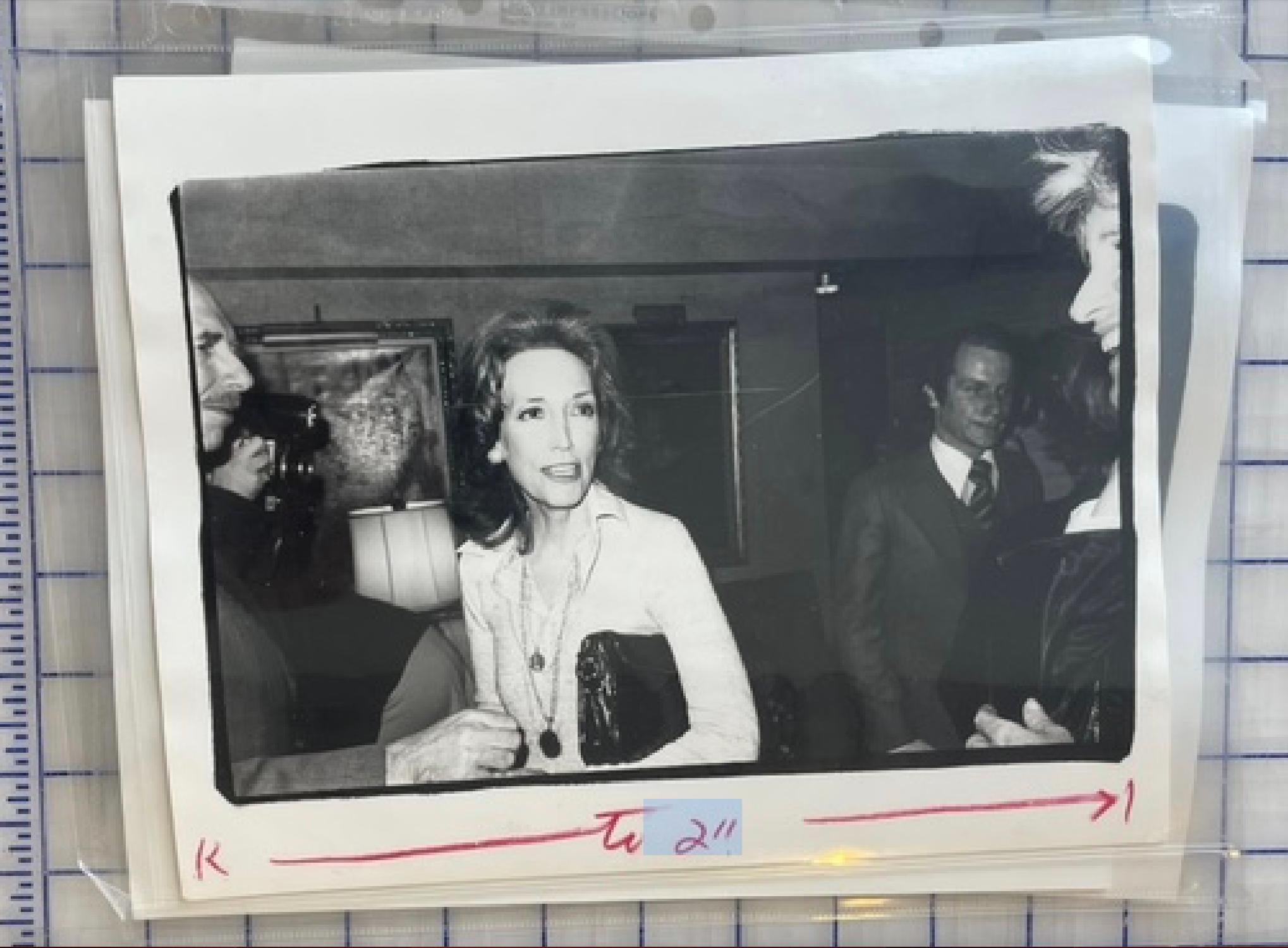 Helen Gurley Brown - Photograph de Andy Warhol