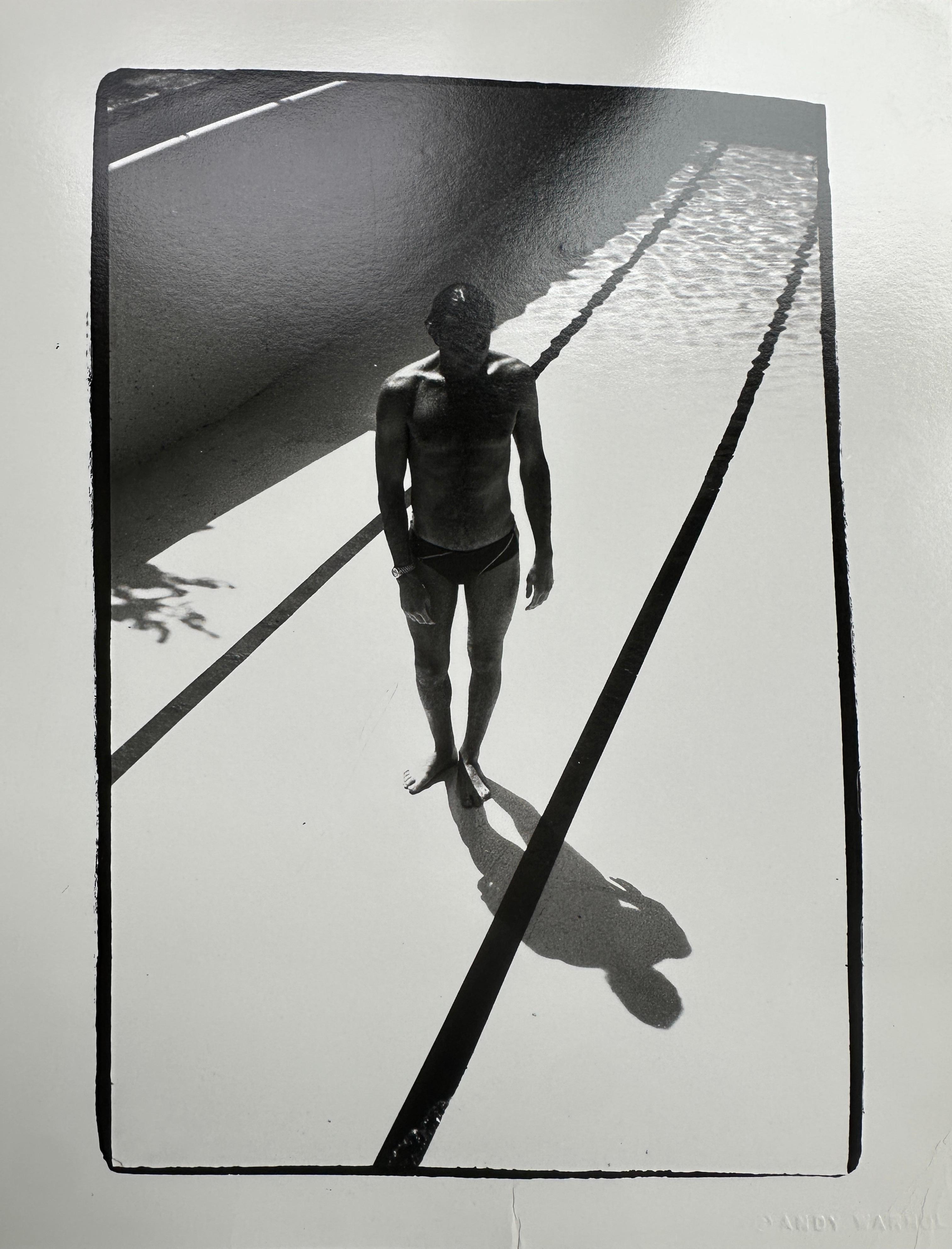 Aus der Jon Gould Collection of Andy Warhol Photographs 

Jedes Foto ist ein Unikat mit der Blindprägung 