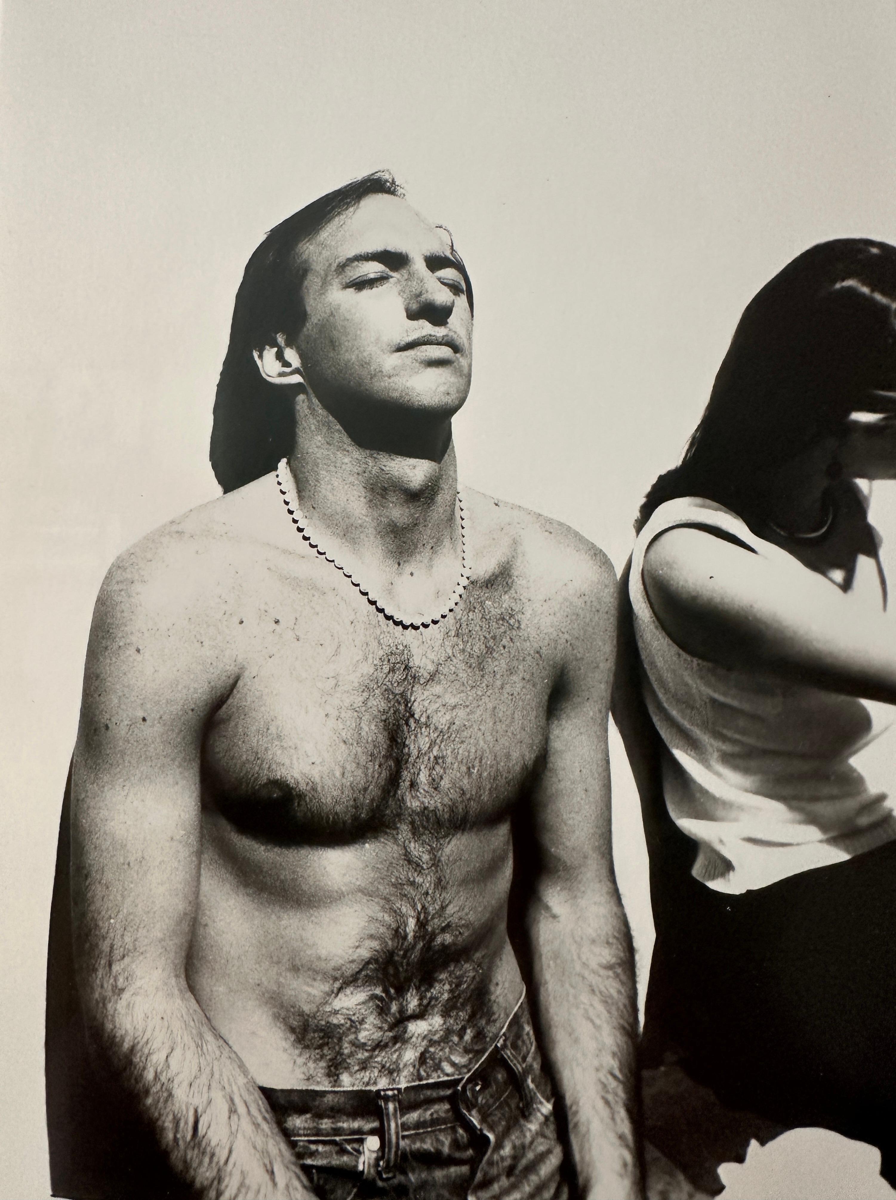 De la Collection Jon Gould de photographies d'Andy Warhol 

Chaque photo est unique et porte la mention 