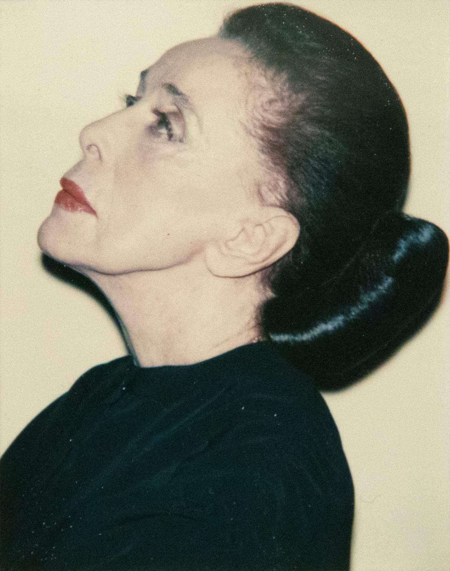Andy Warhol Color Photograph – Martha Graham