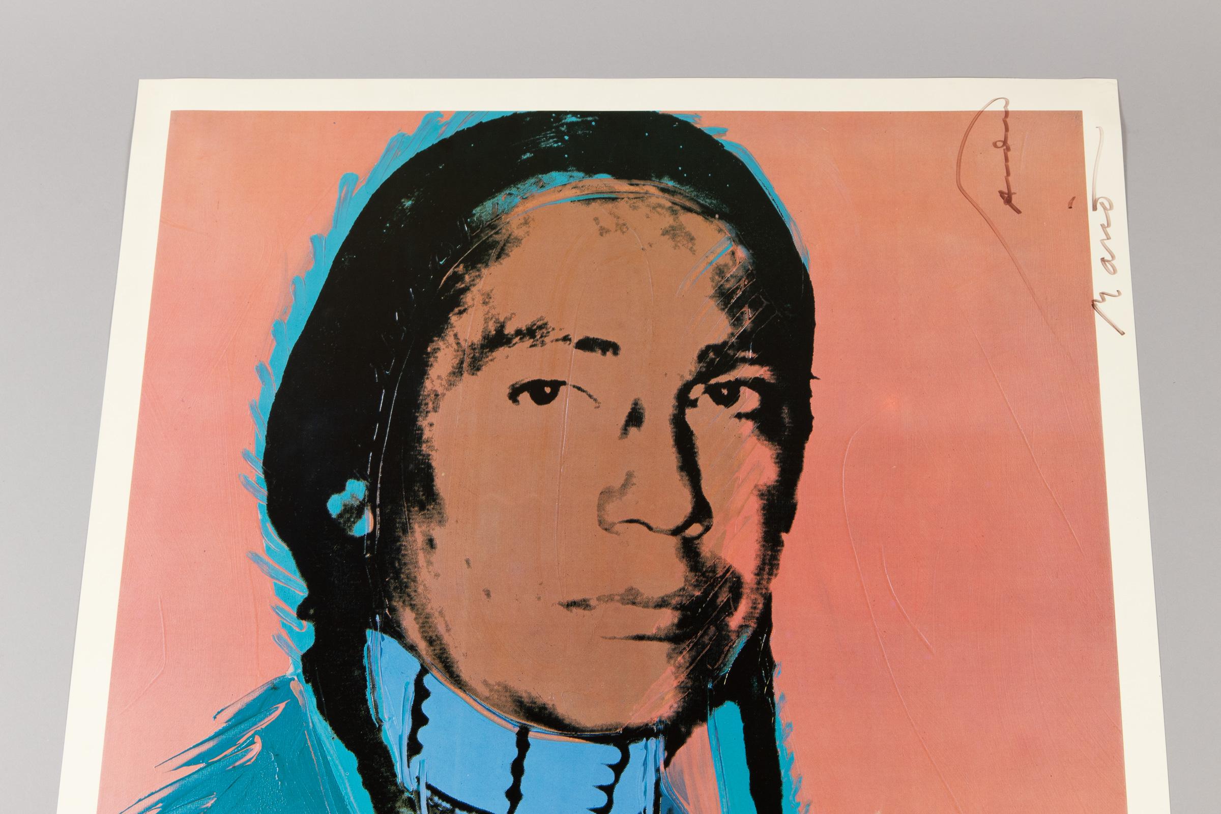 After Andy Warhol, Russel Means (Indio americano) - Póster de exposición firmado en venta 1
