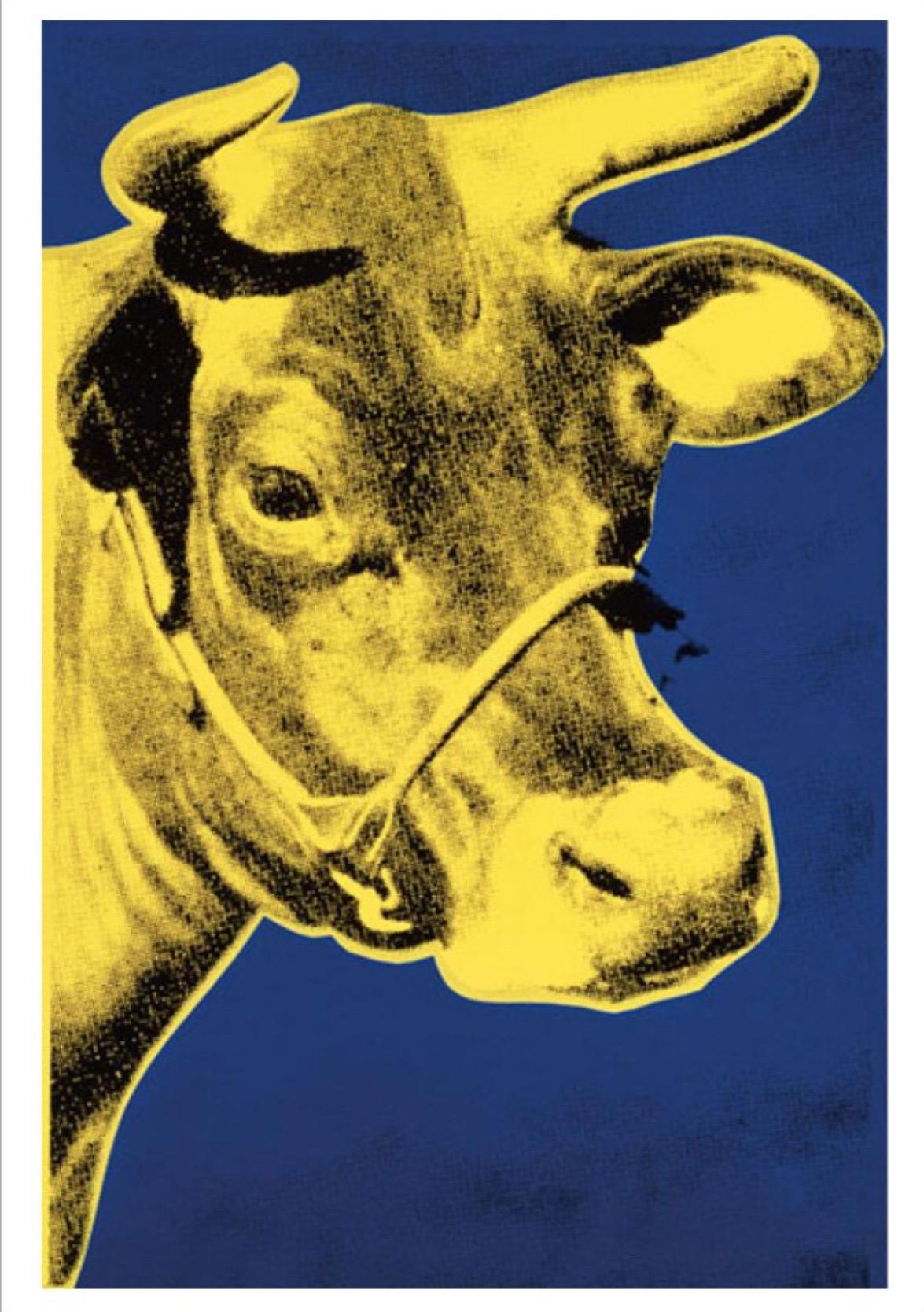 Andy Warhol, Kuh, 1971 (blau und gelb)

Mattes 250 g/m² konserviertes Digitalpapier

Bildgröße 30 x 46 cm (11,81 x 18,11 Zoll) 
Papierformat 33 x 48 cm (12,99 x 18,89 Zoll) 

In einer Ausstellung in der Galerie Leo Castelli in New York City im Jahr