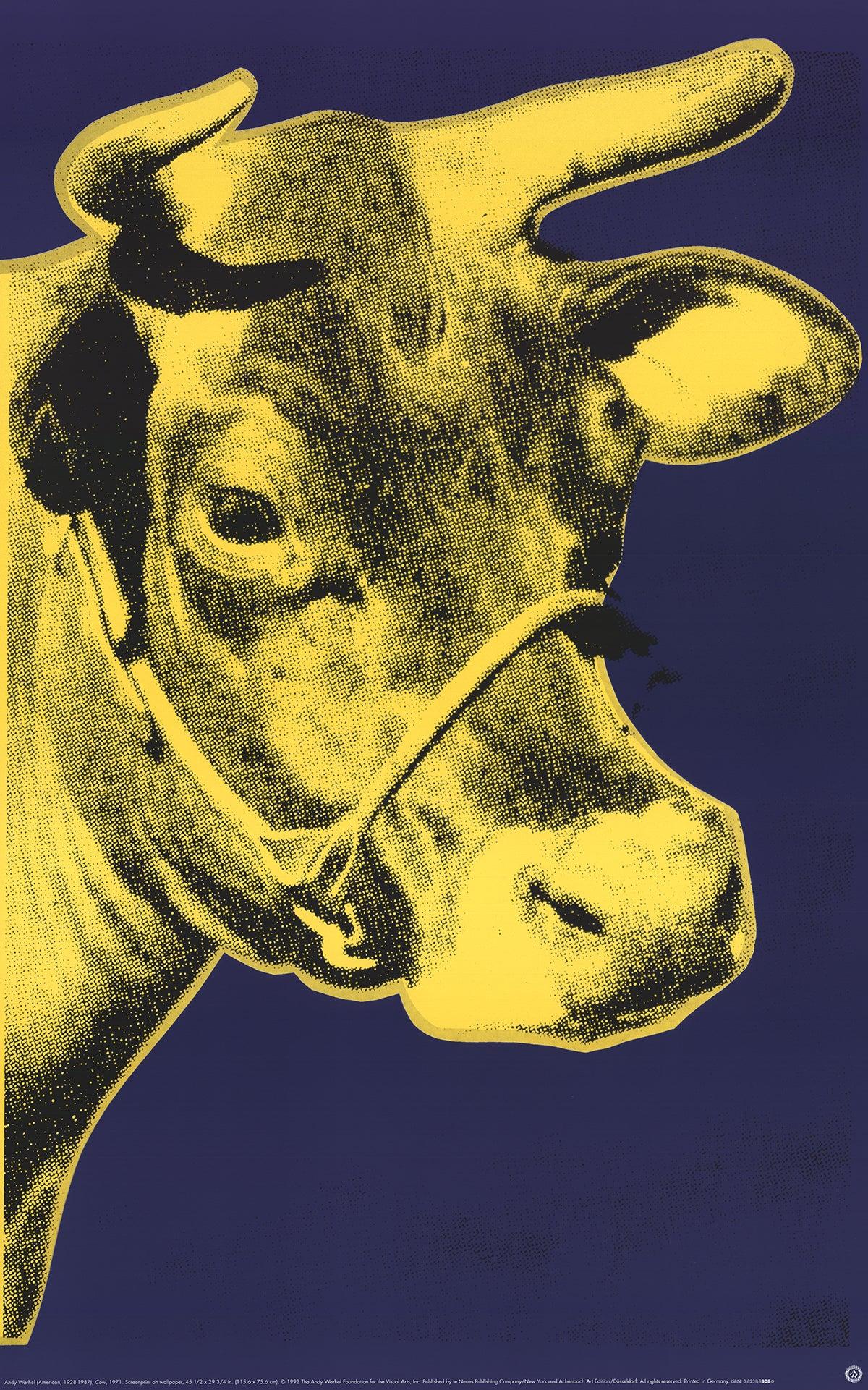 Papierformat: 33,5 x 20,25 Zoll (85,09 x 51,435 cm)
Bildgröße: 33,5 x 20,25 Zoll (85,09 x 51,435 cm)
Gerahmt: Nein
Zustand: A: Neuwertig

Zusätzliche Details: Kuhgelb auf Blau von Andy Warhol, gedruckt im Jahr 2000, veröffentlicht von Te neues