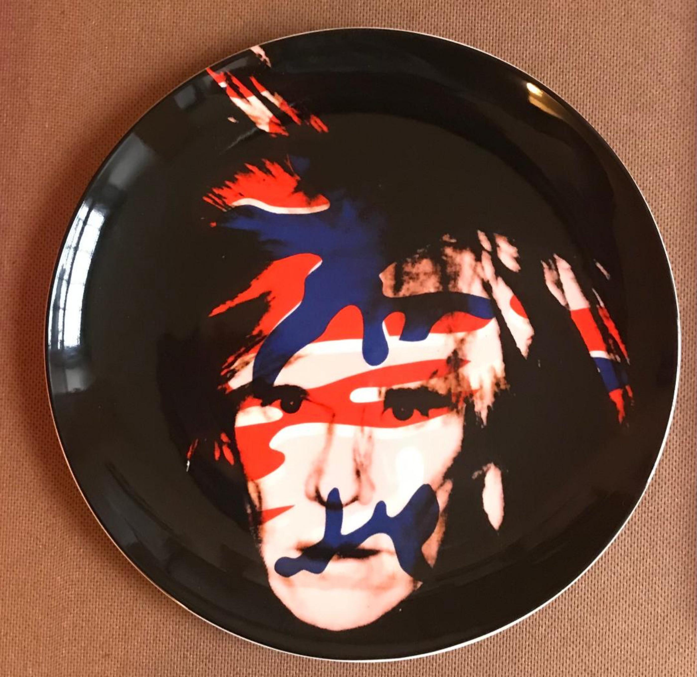 Édition limitée de l'assiette Self-Portrait 1986 en camouflage dans sa boîte Artists Plate Project