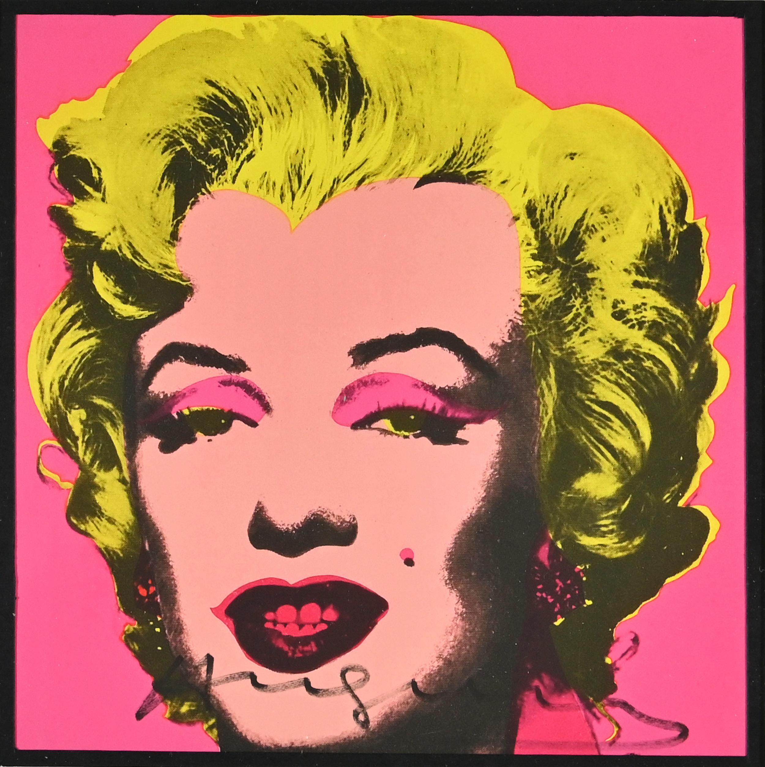 Marilyn Monroe Invitation Card est une sérigraphie couleur, réalisée en 1981 à l
occasion de l
exposition Castelli d
Andy Warhol et basée sur le portfolio Marilyn publié en 1967 par Andy Warhol (Pittsburgh, 1928 - New York, 1987).

Imprimé par