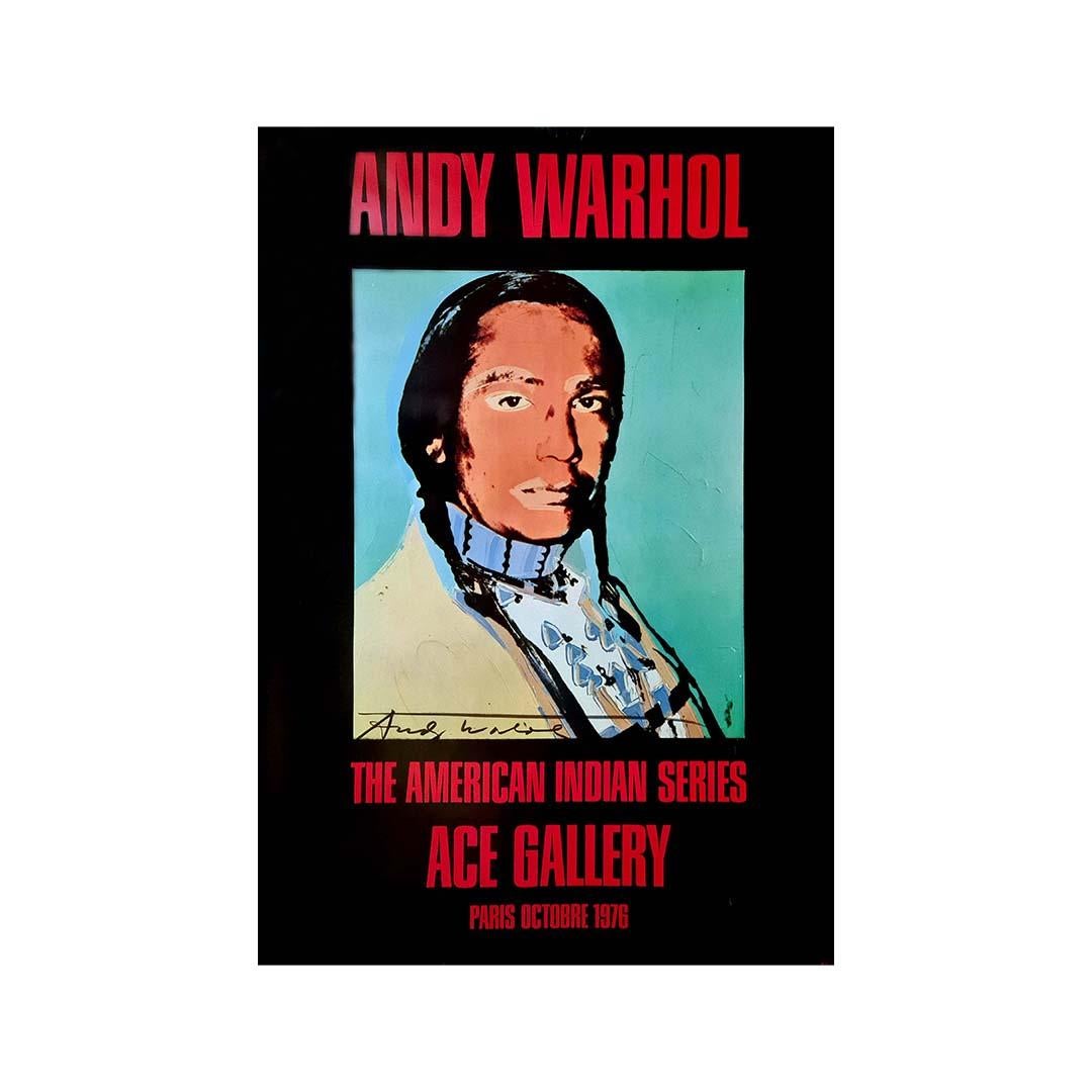 Variation noire de l'affiche originale (trois variations ont été créées : rouge - bleu - noir) pour l'exposition "The Americans Indian Series" d'Andy Warhol commandée par la Ace Gallery de Los Angeles en 1976 et 1977.

Ce poster est signé par Andy