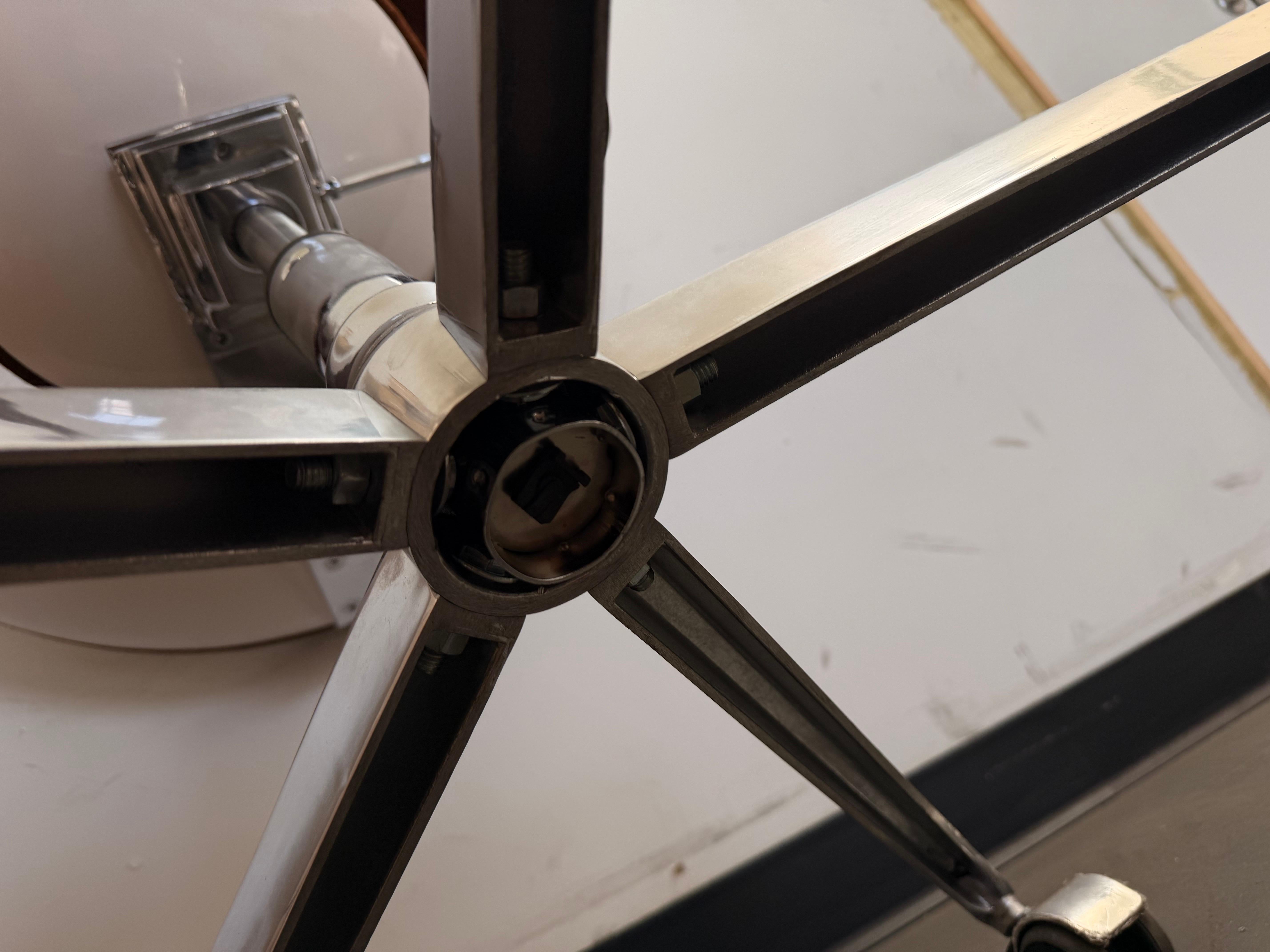 Sillón de oficina años 60 Anelpor Ricardo Fasanello en venta 5