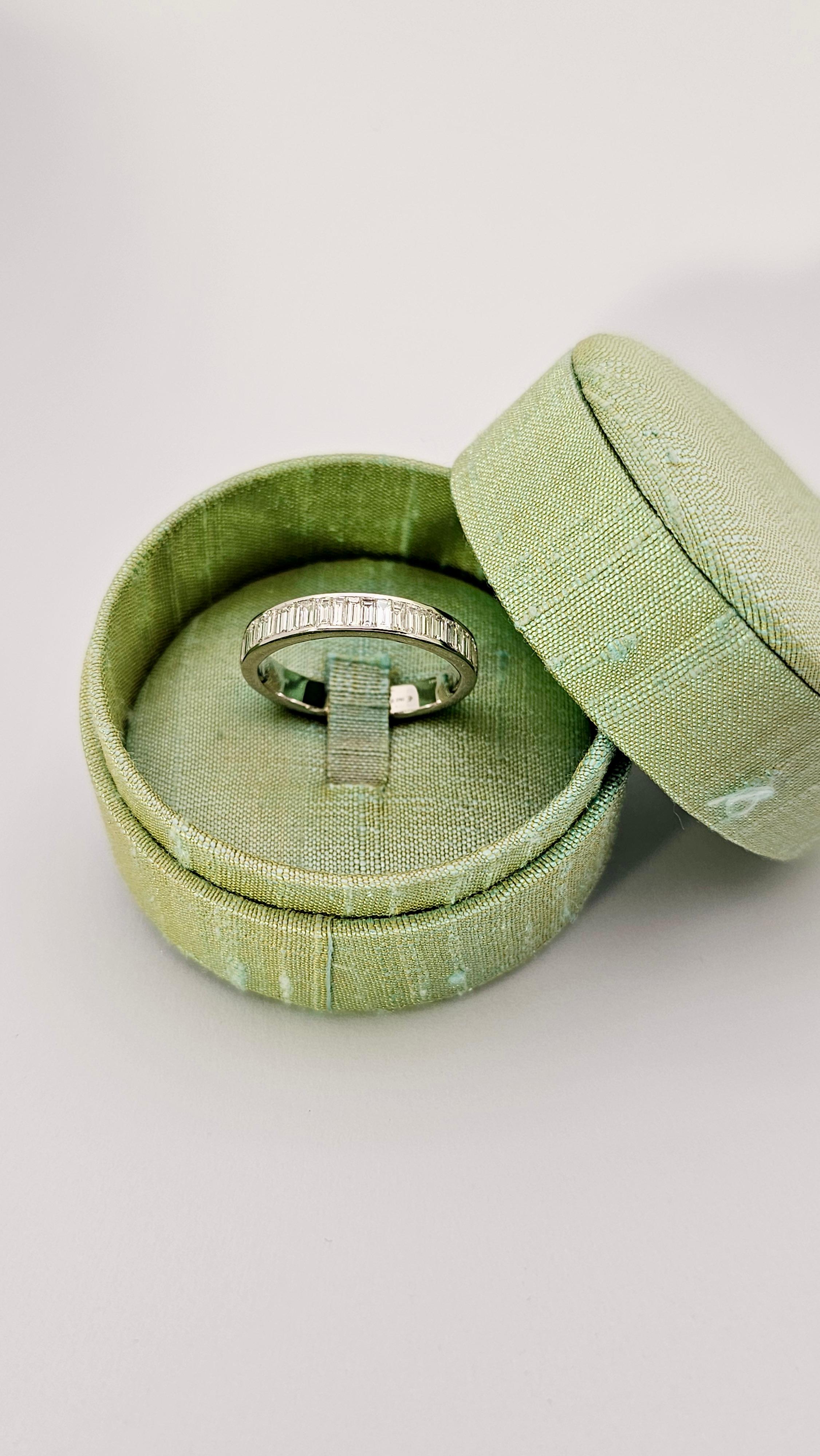 Band Ring with Baguette Cut Diamonds in 18KT White Gold For Sale 2
