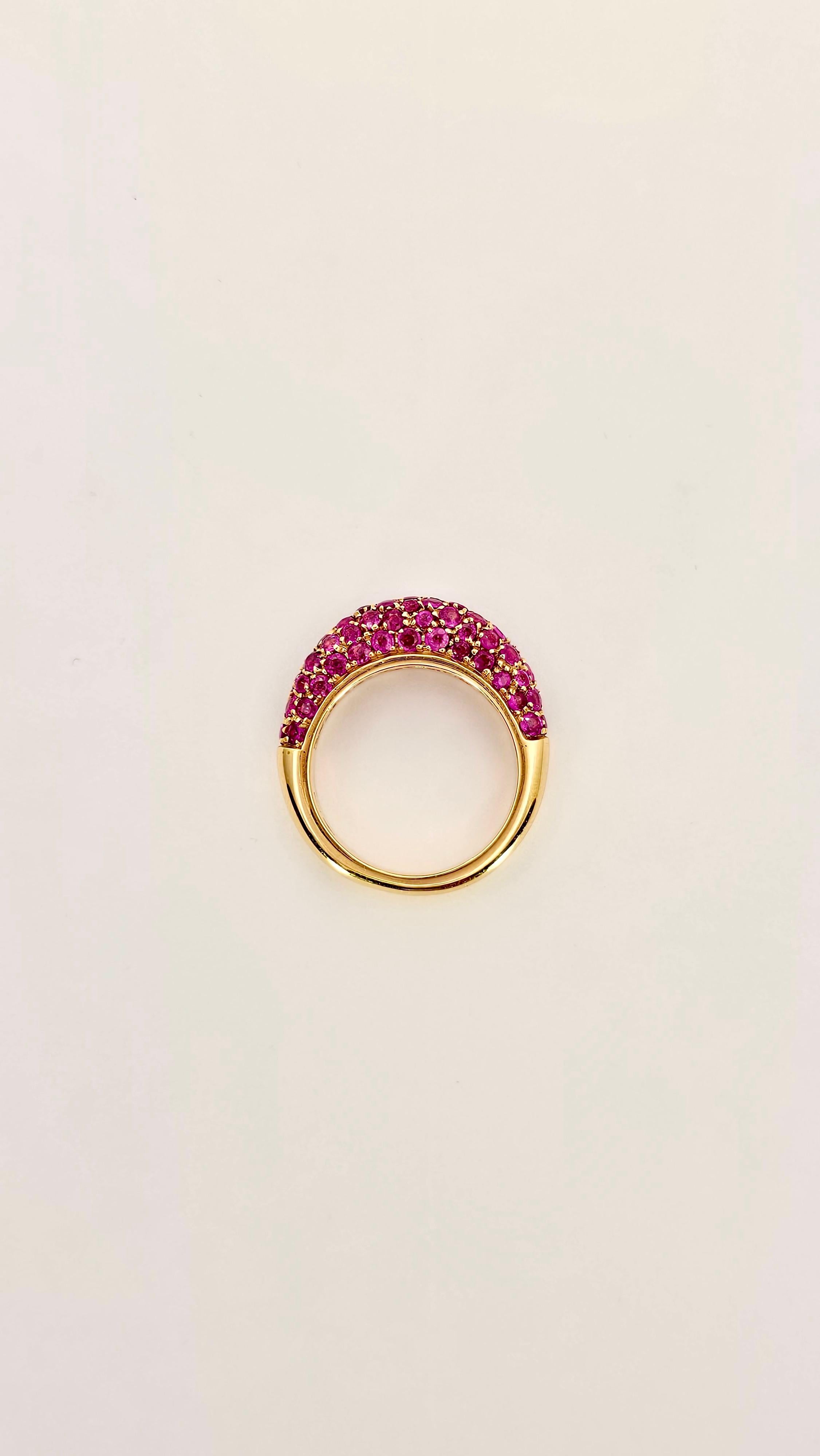 Anello a Fascia in Oro Rosa e Zaffiri Rosa Neuf - En vente à Cattolica, IT