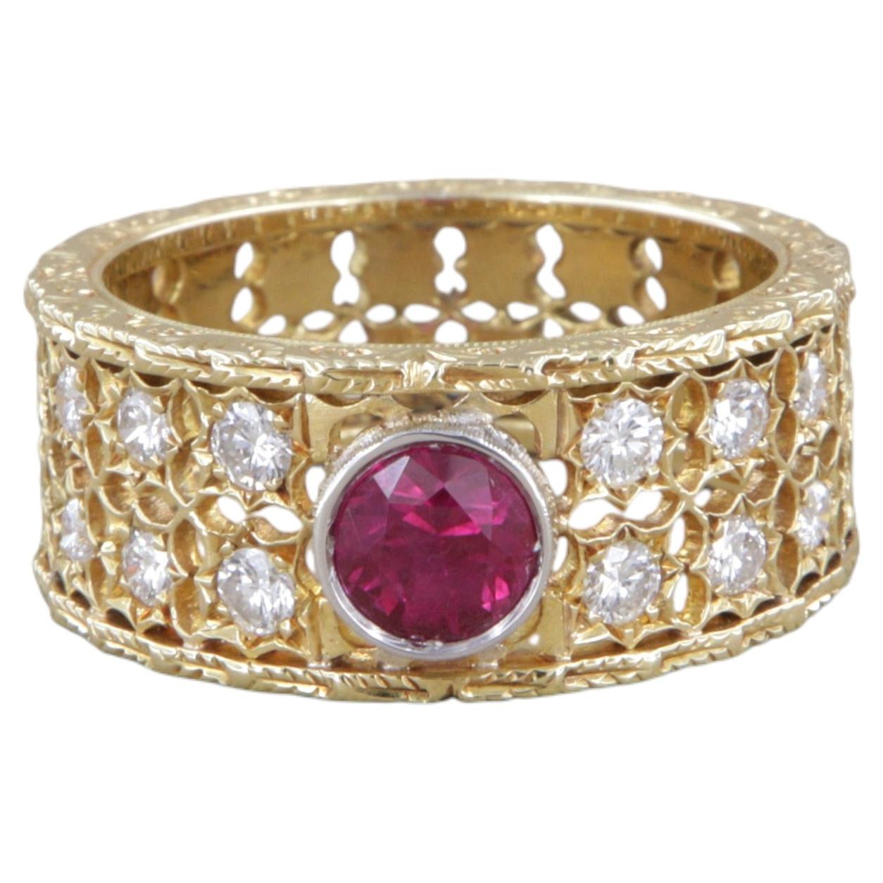 18K Yellow Gold Filigree Band Ring with Ruby and Diamonds, Circa 1980 For Sale