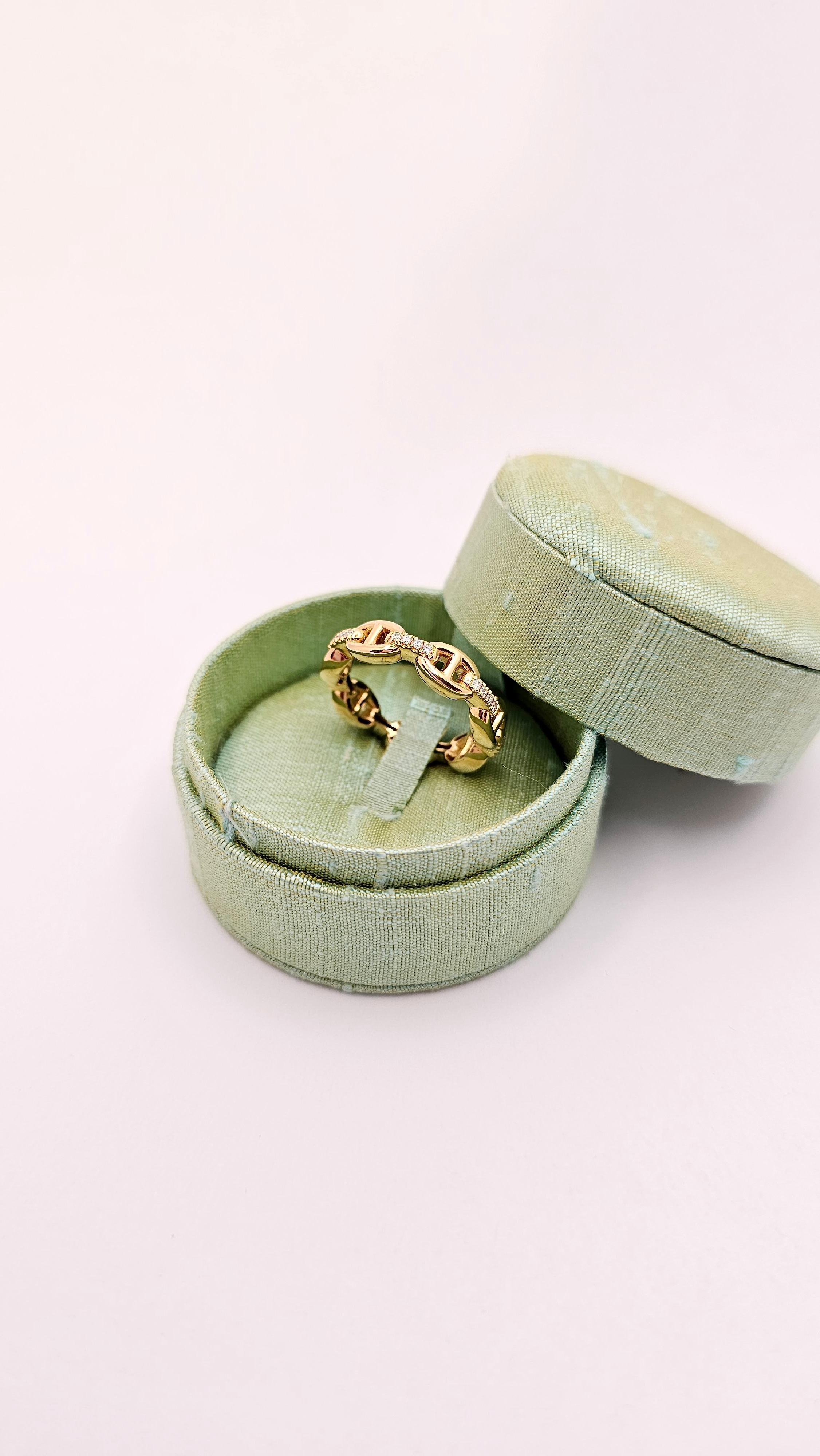 18 Kt Gelbgold und Diamant Navy Mesh Ring für Damen oder Herren im Angebot