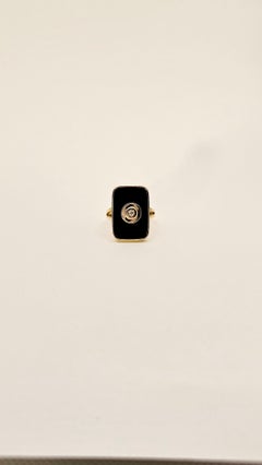1970s Ring in Yellow Gold, Diamond and Onyx