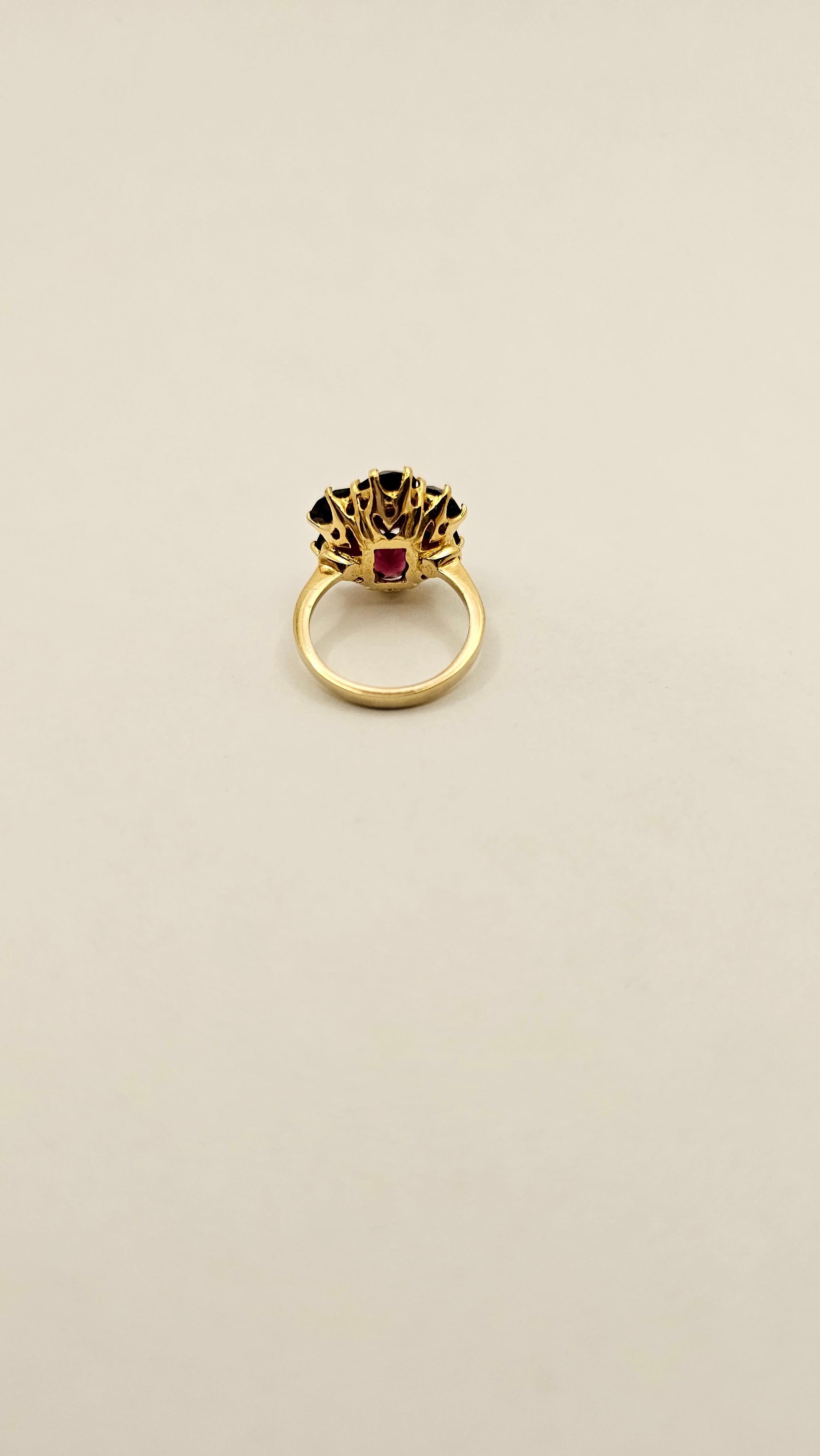 Round Cut 18 Kt Gold and Garnet Antique Ring  For Sale