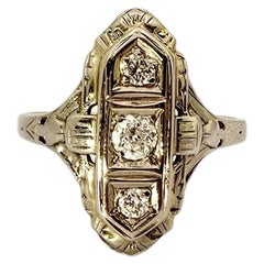 Anello Art Deco in Oro Bianco e Diamanti