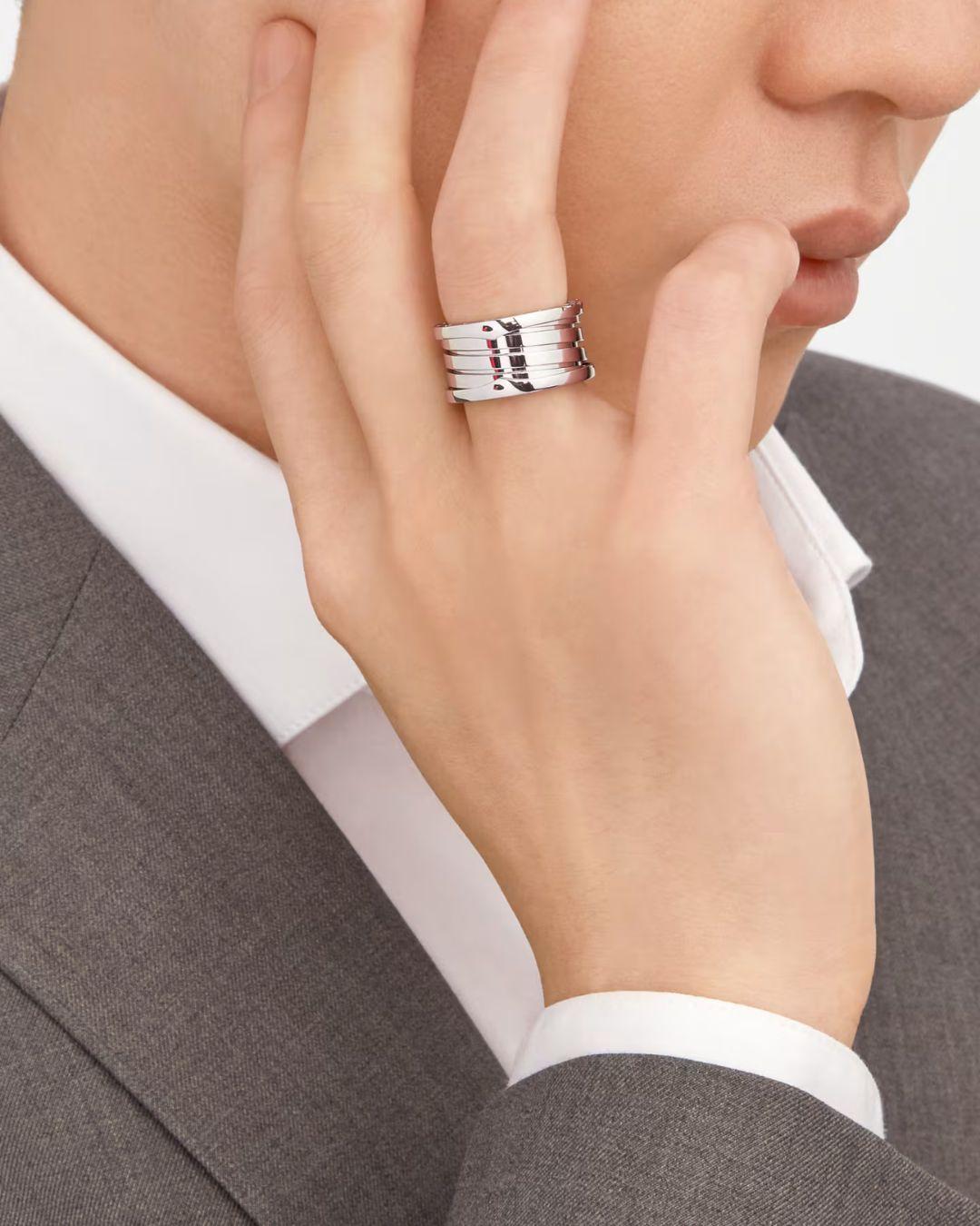 Bulgari B.Zero1 ring Four bands 18kt white gold original In Excellent Condition For Sale In Roma, RM