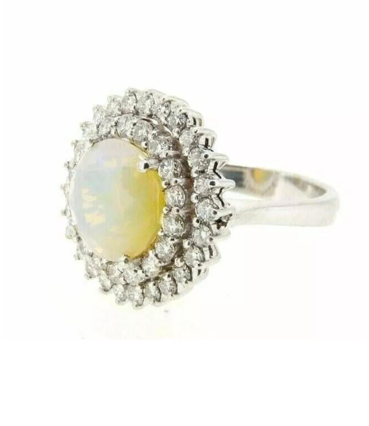Cocktali-Ring mit Diamanten und Edelopal 3,16 Karat (Zeitgenössisch) im Angebot