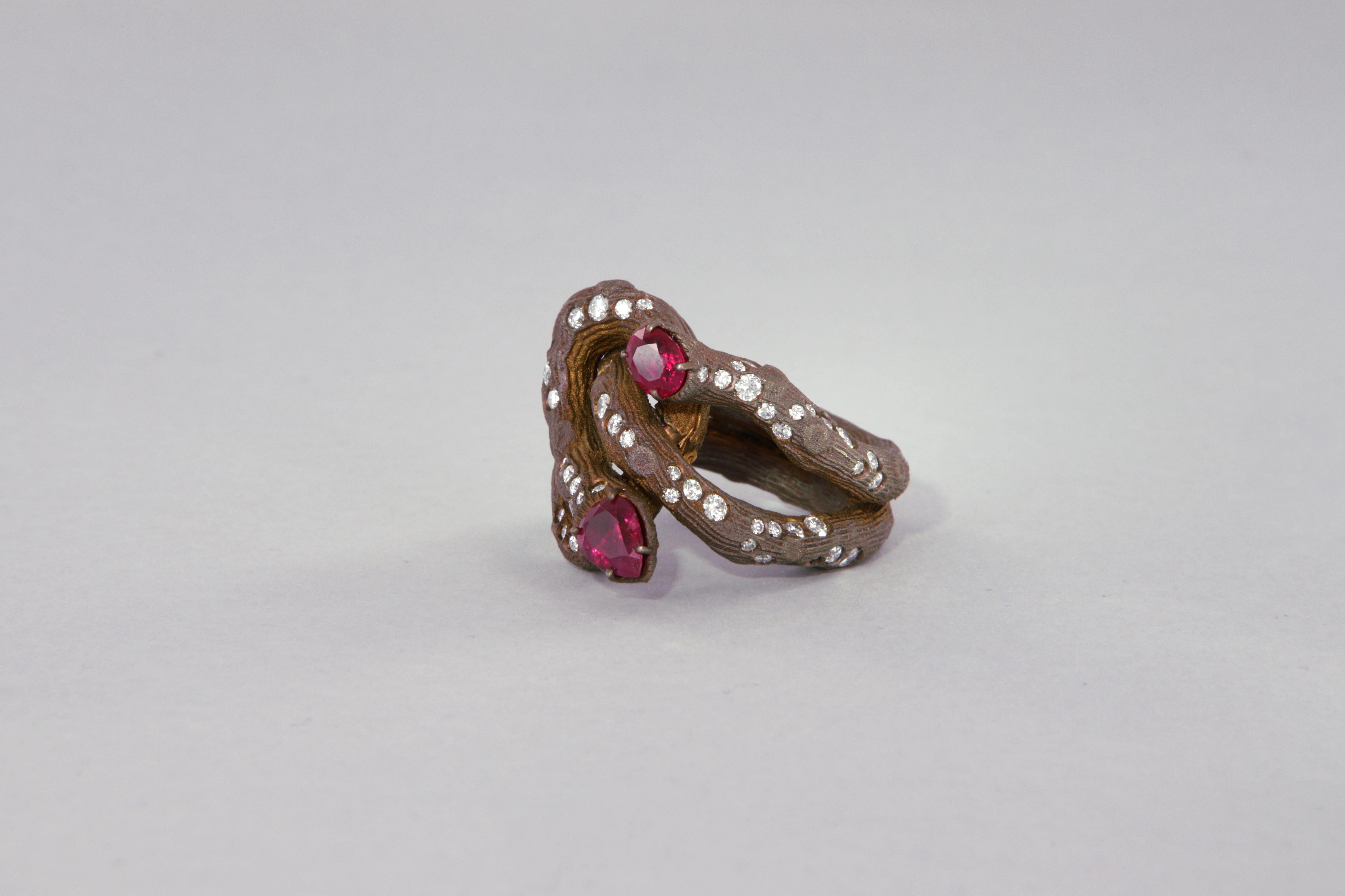 Contemporary grape shoot ring with diamonds and rubies in titanium For Sale 5
