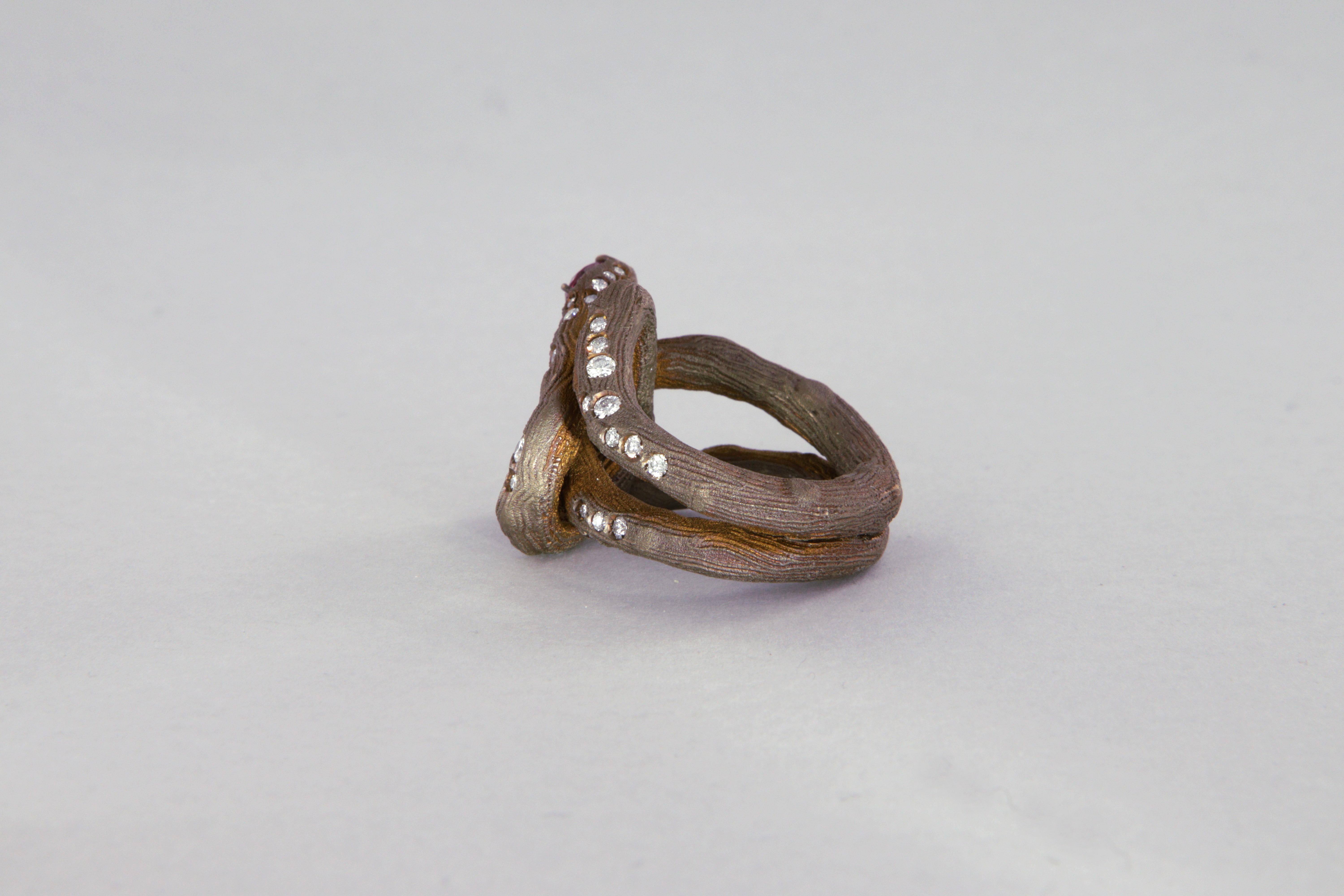 Contemporary grape shoot ring with diamonds and rubies in titanium For Sale 8