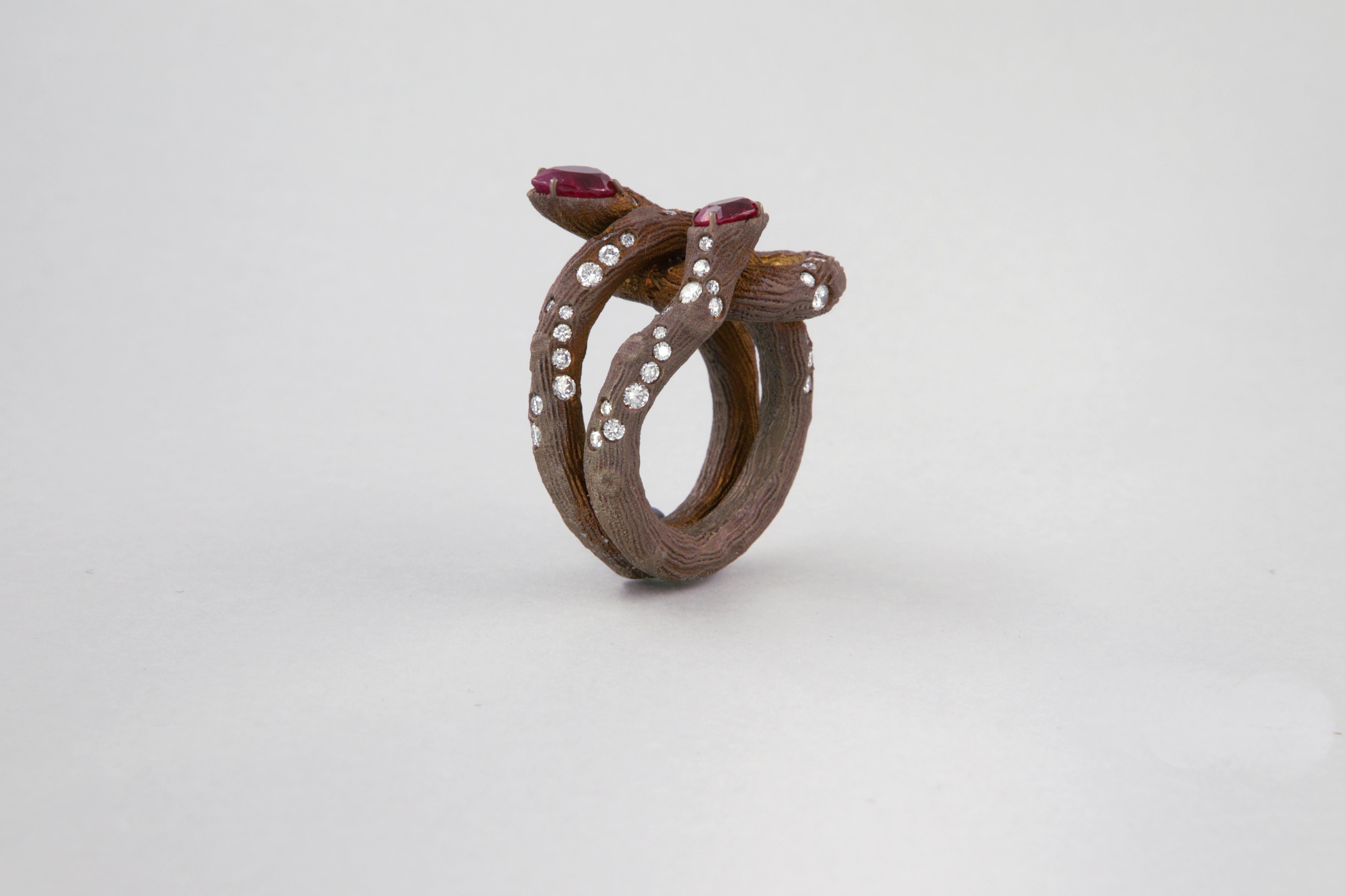 Contemporary grape shoot ring with diamonds and rubies in titanium For Sale 1