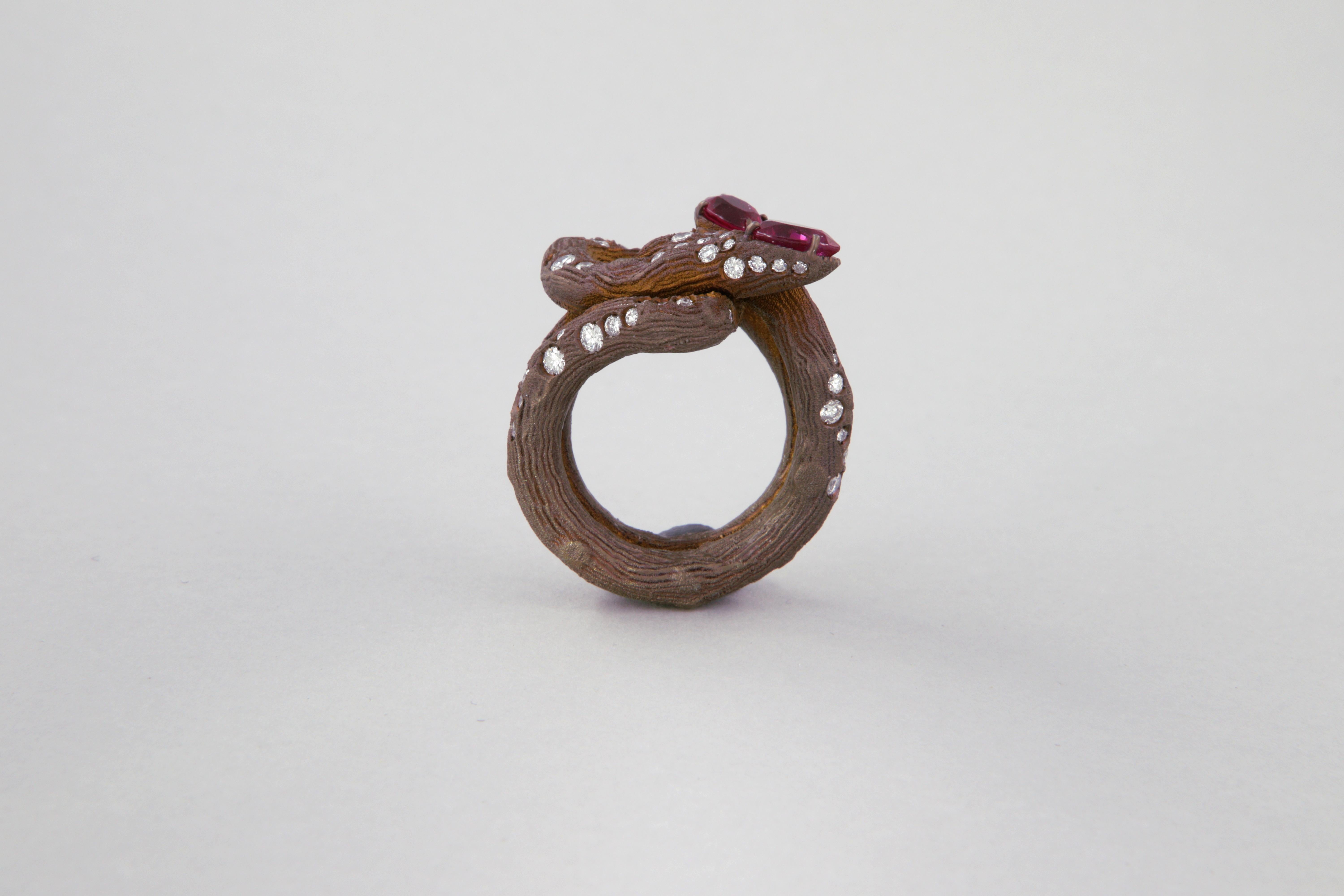 Contemporary grape shoot ring with diamonds and rubies in titanium For Sale 2