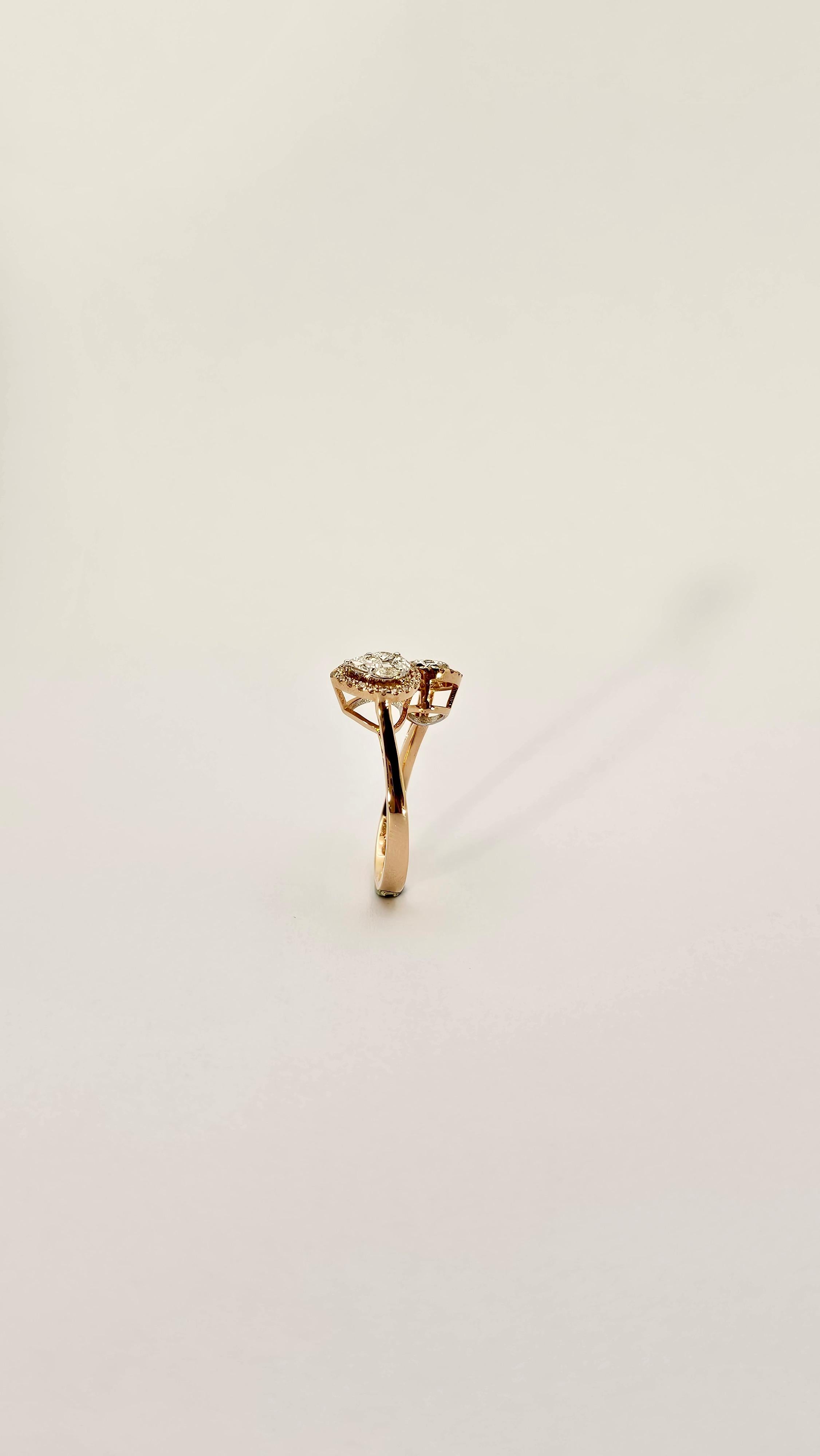 Contrarie Ring aus Roségold und unsichtbaren Diamanten in Fassung (Gemischter Schliff) im Angebot
