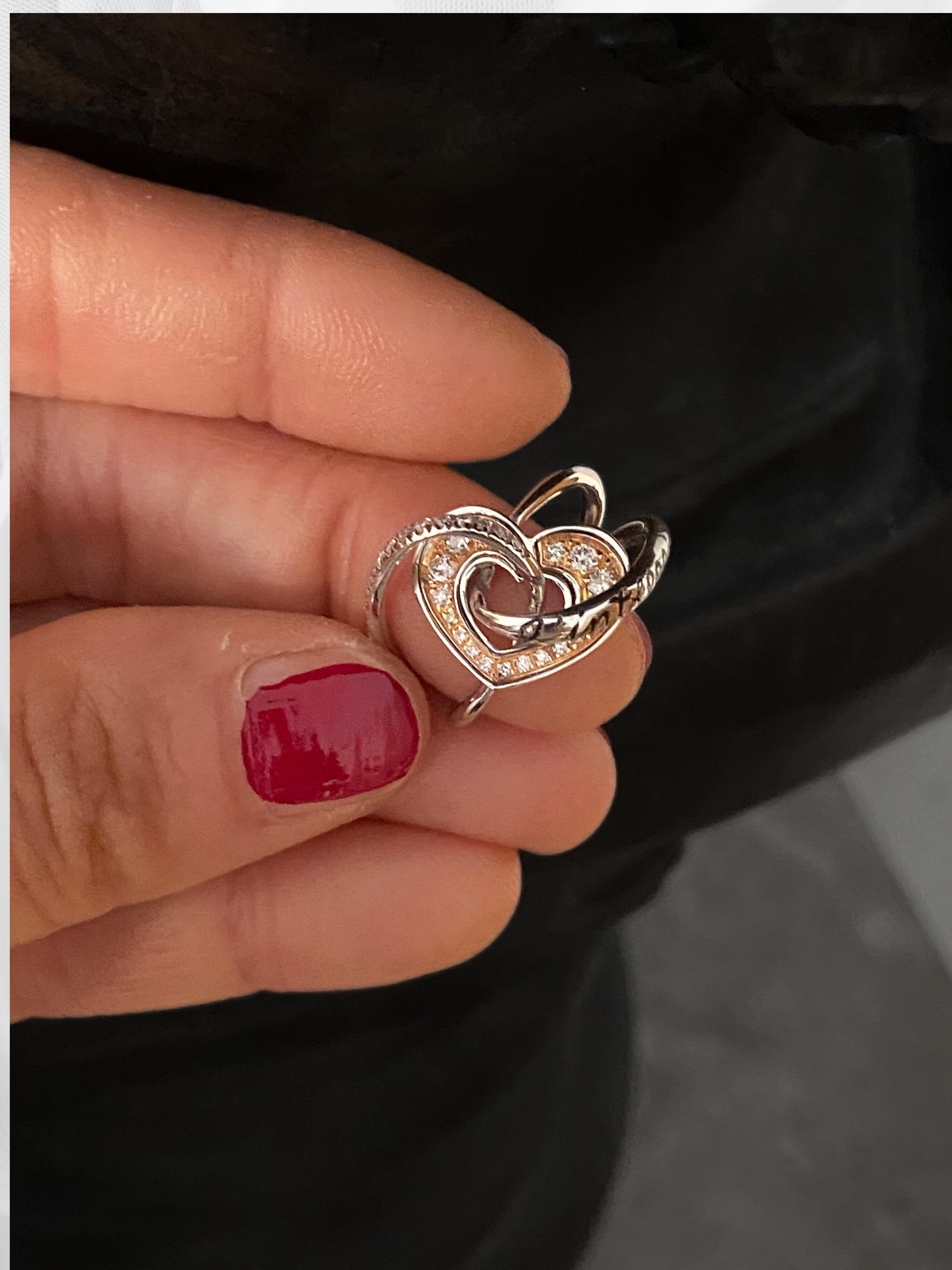 Heart Ring 18Kt Gold and White Diamonds For Sale 6