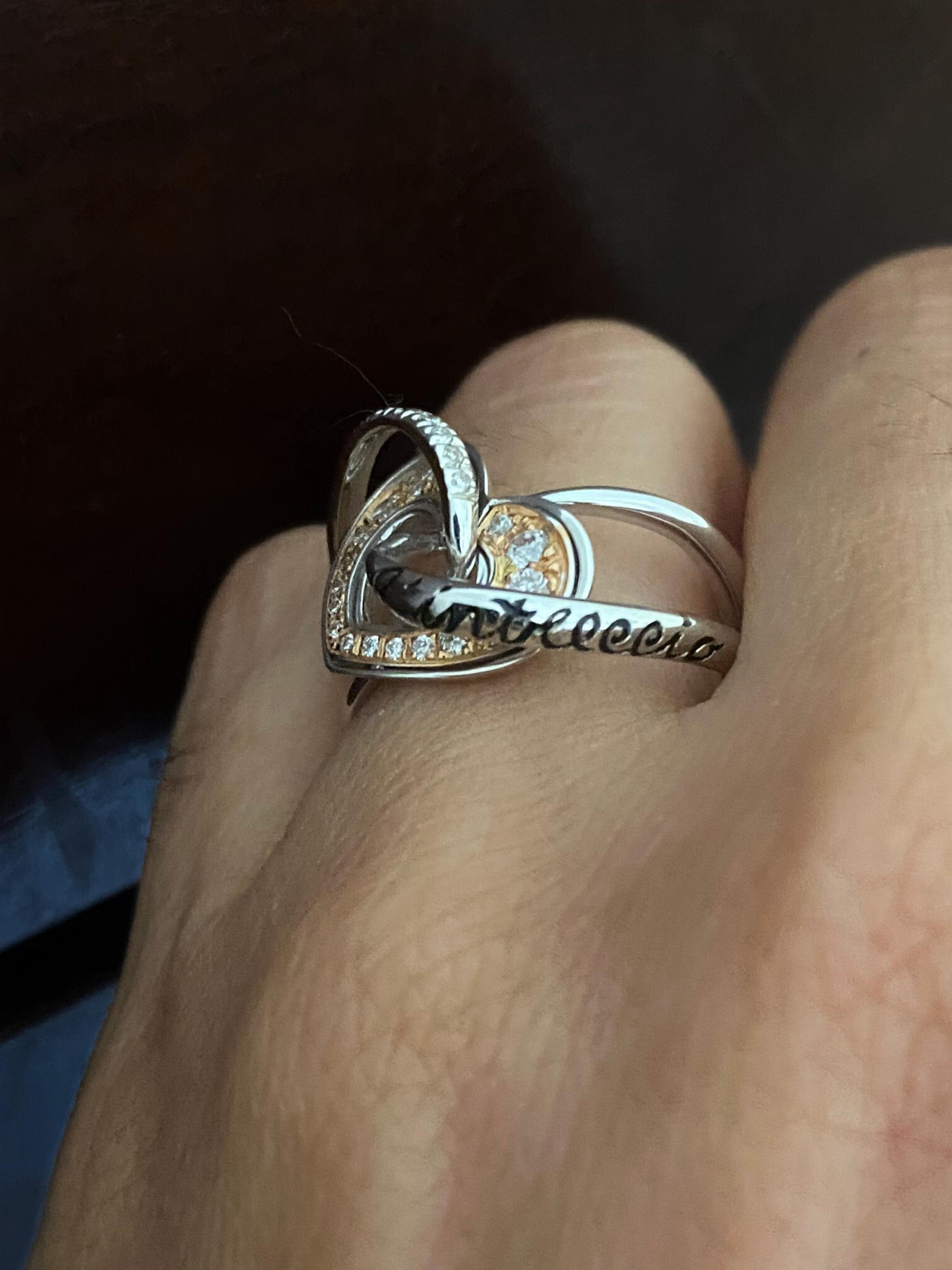 Heart Ring 18Kt Gold and White Diamonds For Sale 12