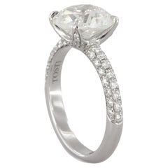 Engagement ring with 3.07-carat antique-cut diamond GIA