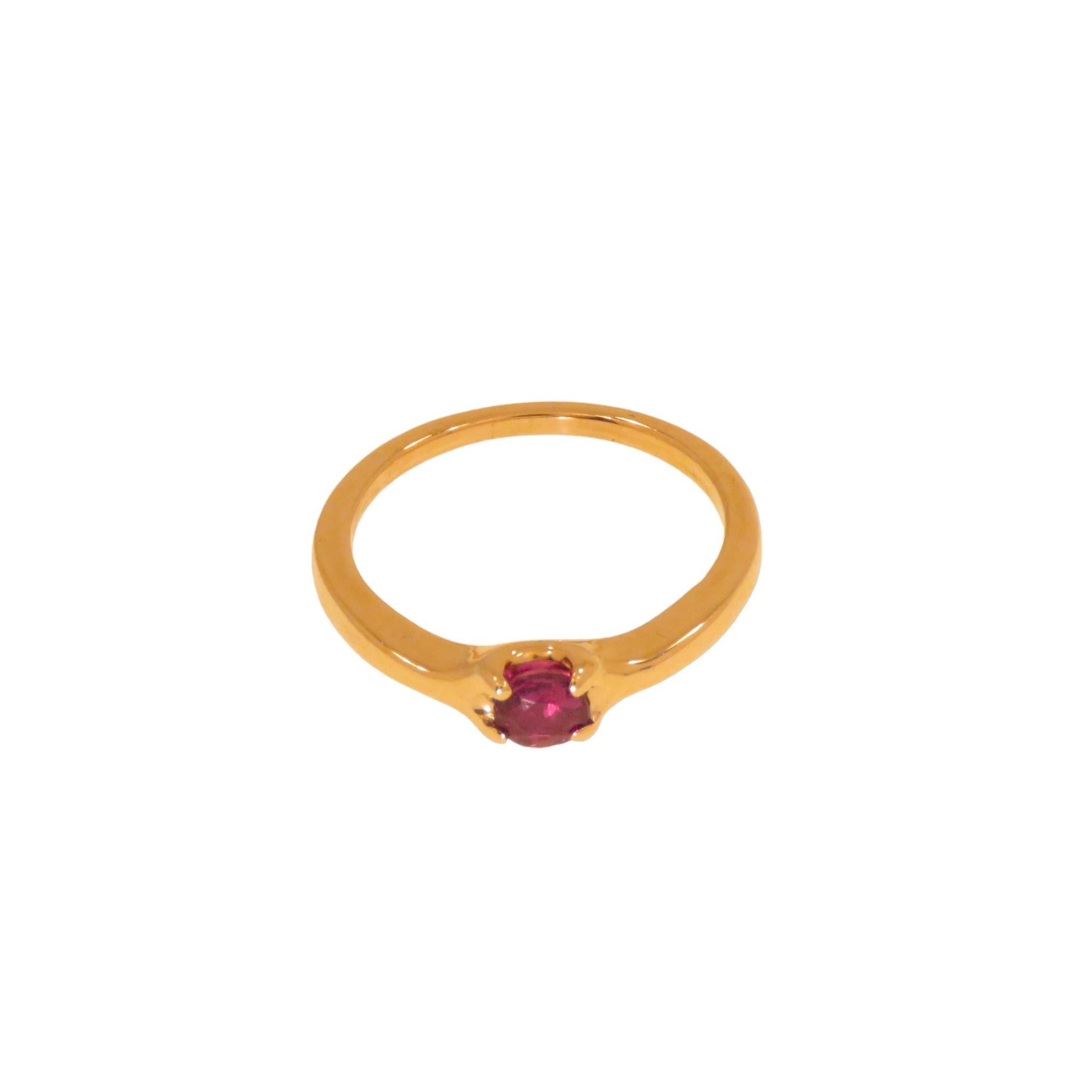 Contemporary Rose gold ruby engagement ring For Sale