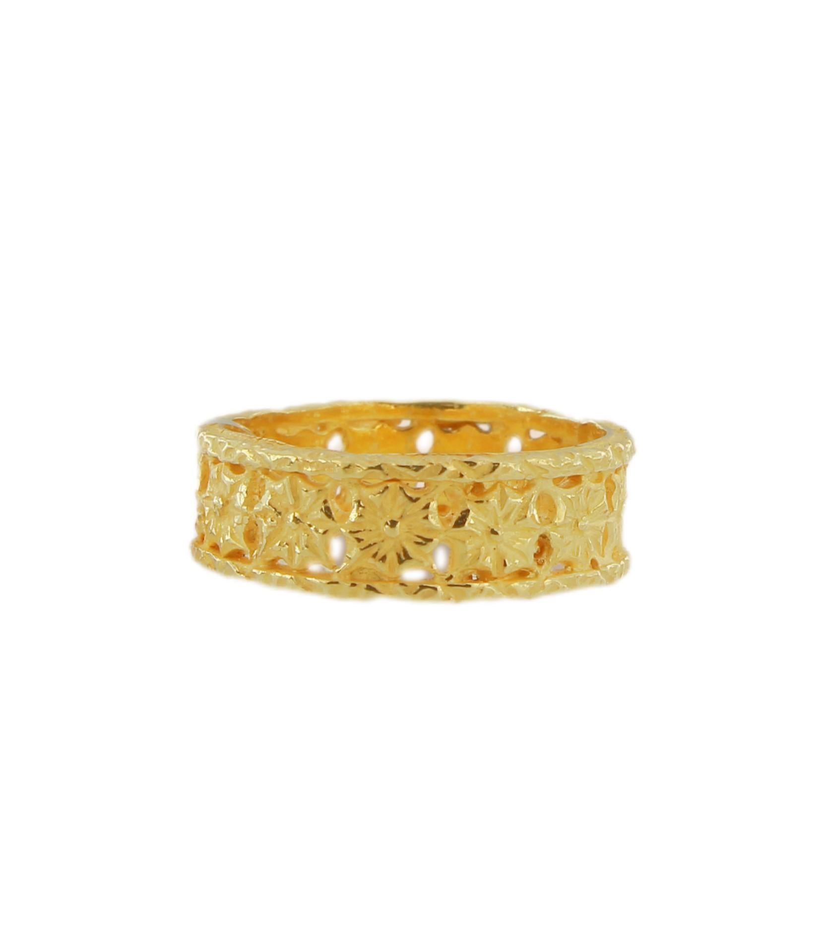 En vente :  Anneau de mariage Sacchi en or jaune satiné 18k 2