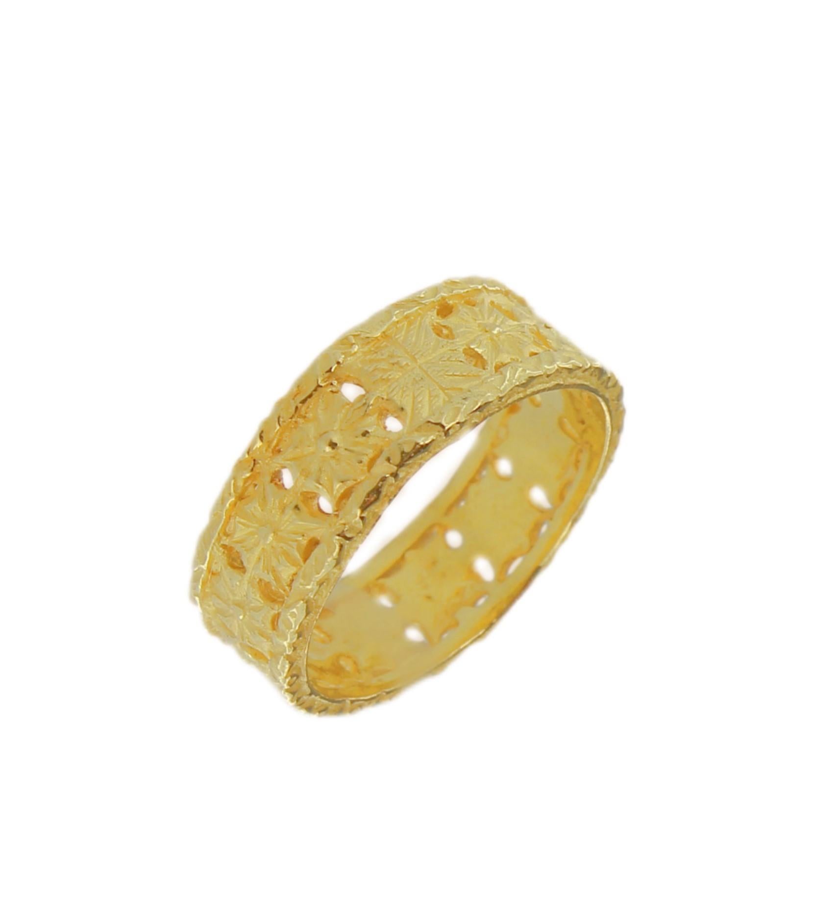 En vente :  Anneau de mariage Sacchi en or jaune satiné 18k 5