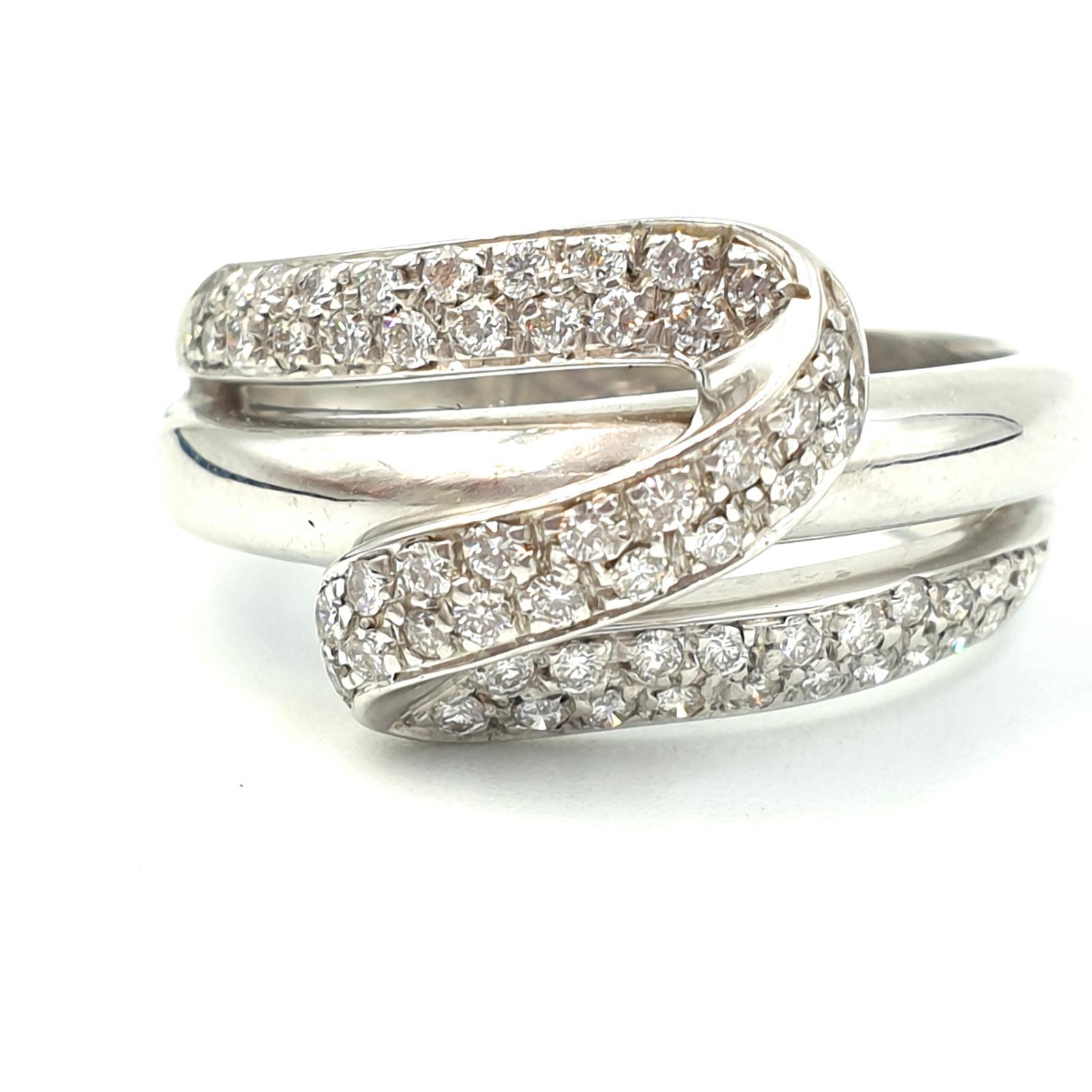 Contemporary Damiani band ring paved with 0.60-carat diamonds VVS1/F For Sale