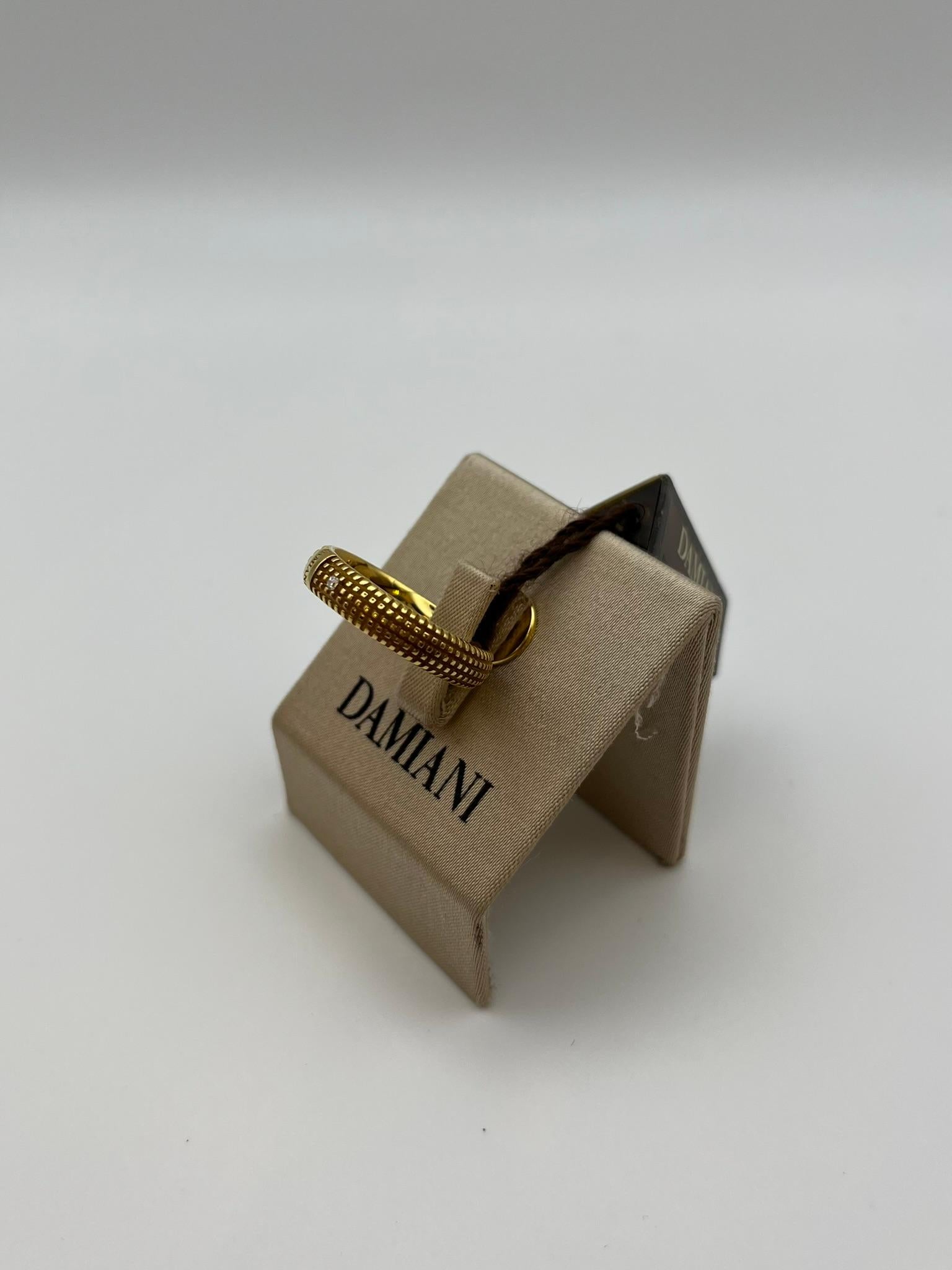 Damiani Metropolitan Ring aus 18 kt. Gelbgold mit Diamant (Brillantschliff) im Angebot
