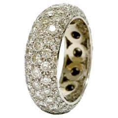 18 kt white gold band ring with 4.35-carat brilliant-cut diamonds