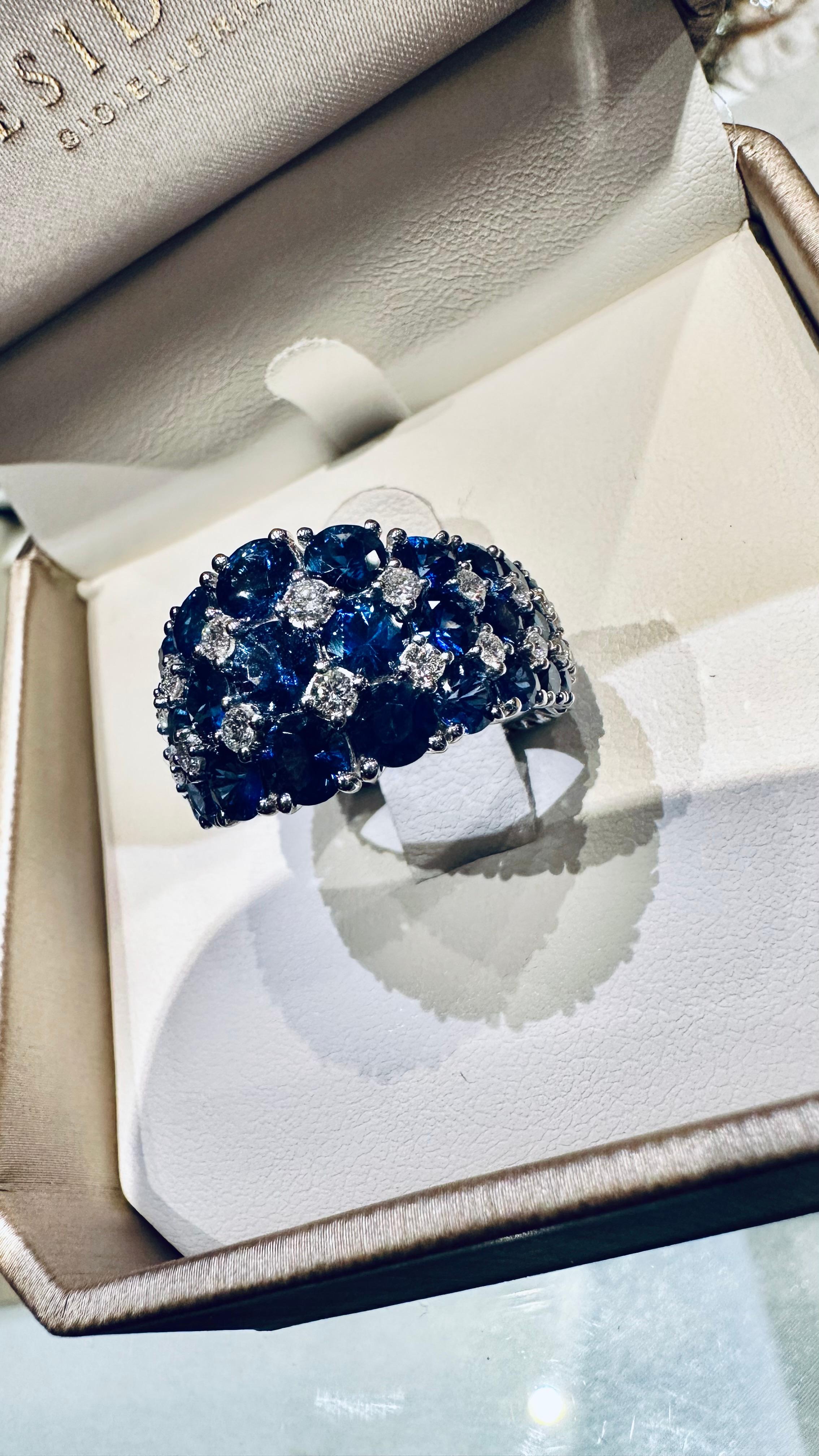 Bague en or 18kt avec saphirs naturels de 7,97ct  Diamants 0,70ct Neuf - En vente à Guidizzolo, IT