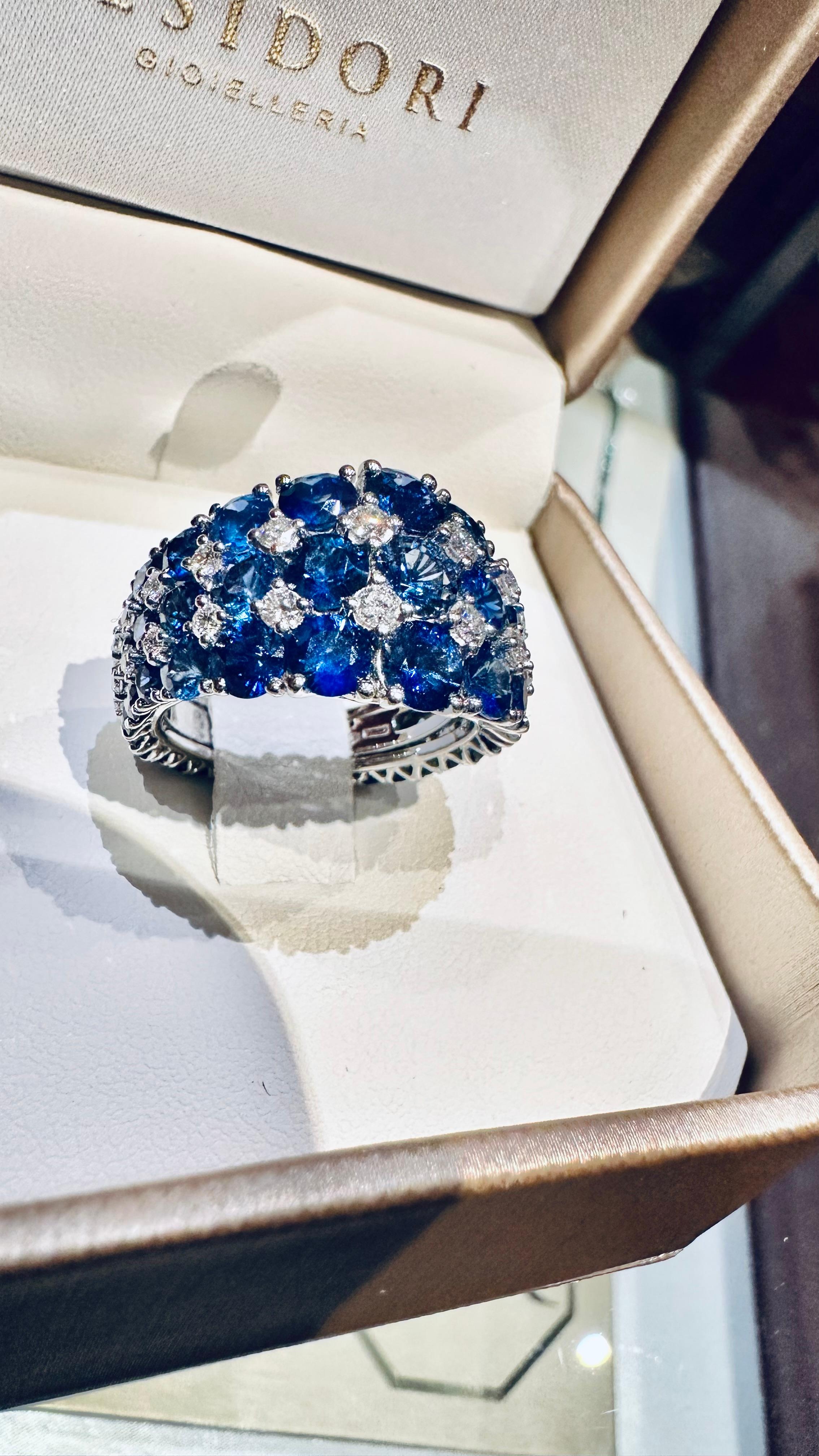 Bague en or 18kt avec saphirs naturels de 7,97ct  Diamants 0,70ct en vente 1