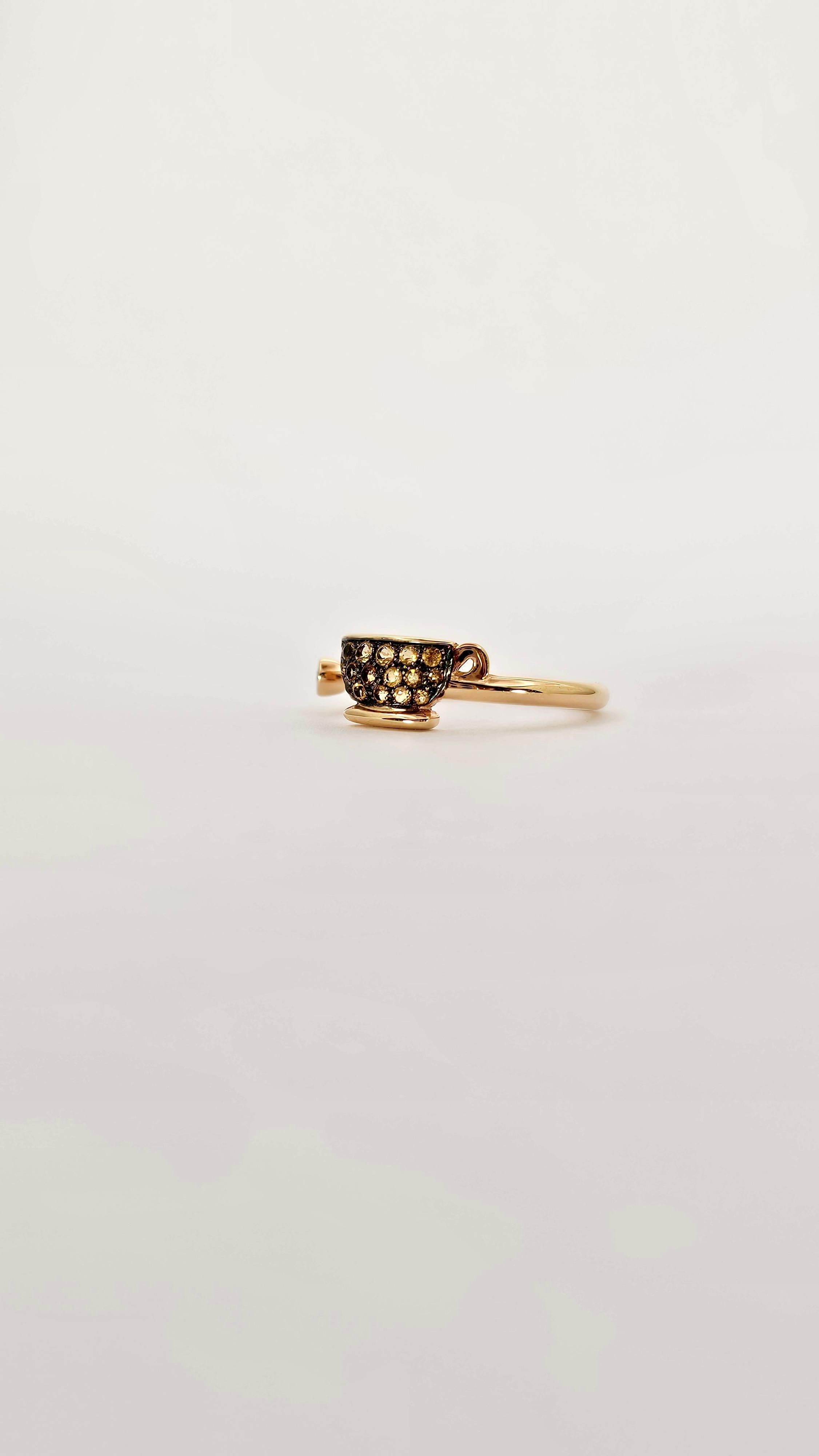 Women's or Men's Francesca Villa Ring in Rose Gold, Topaz and Diamond For Sale