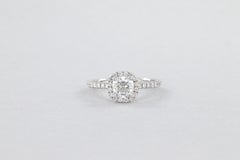 GIA-zertifizierter 1,01-Karat-Kissen-Diamant-Verlobungshalo-Ring