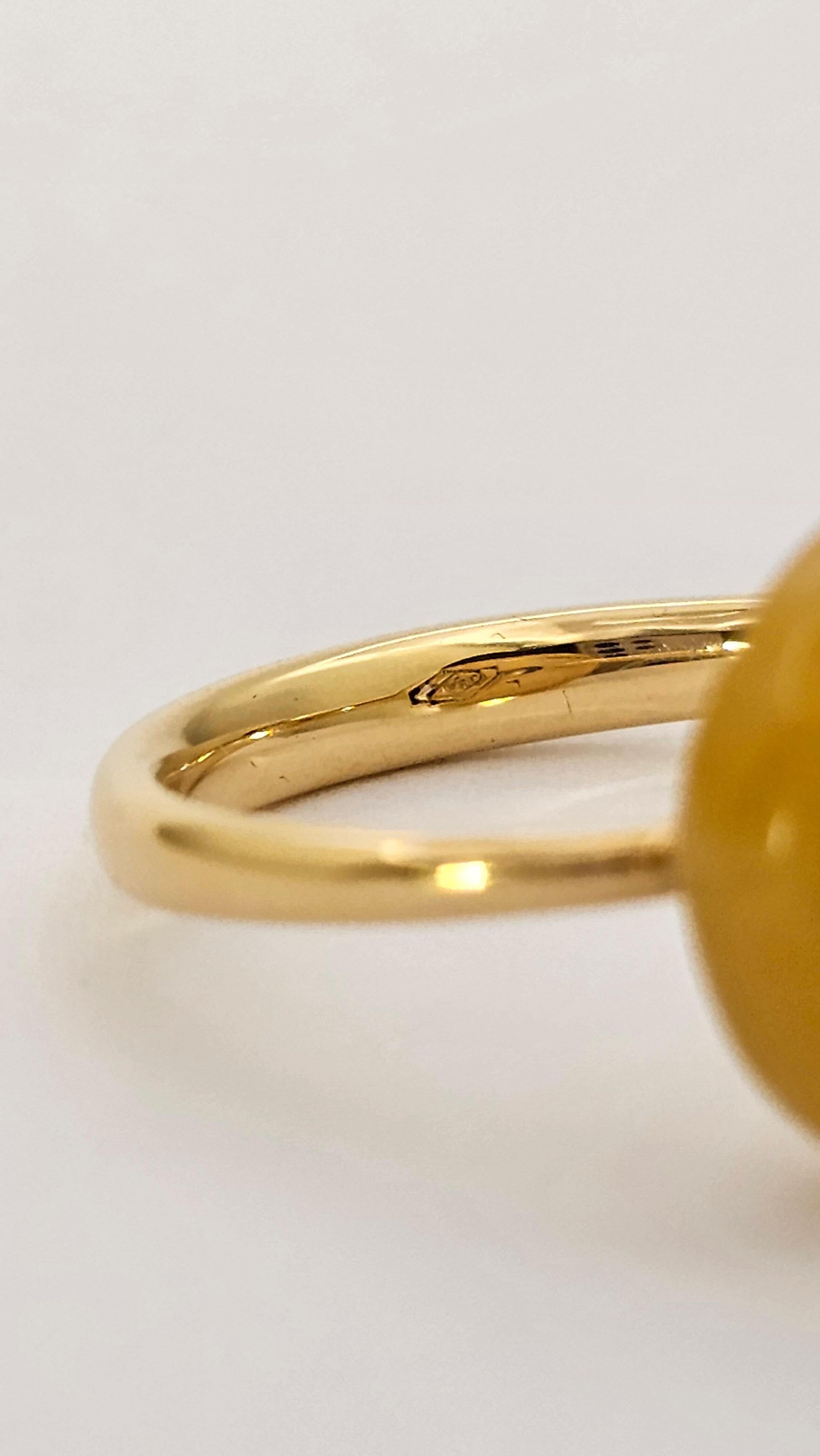 Anello in Oro 18 Kt, Giada e Diamante For Sale 2