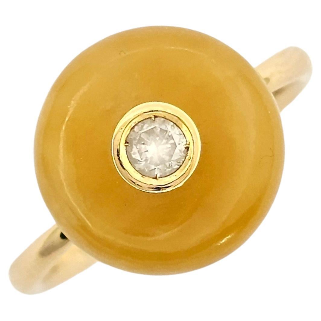 Anello in Oro 18 Kt, Giada e Diamante For Sale