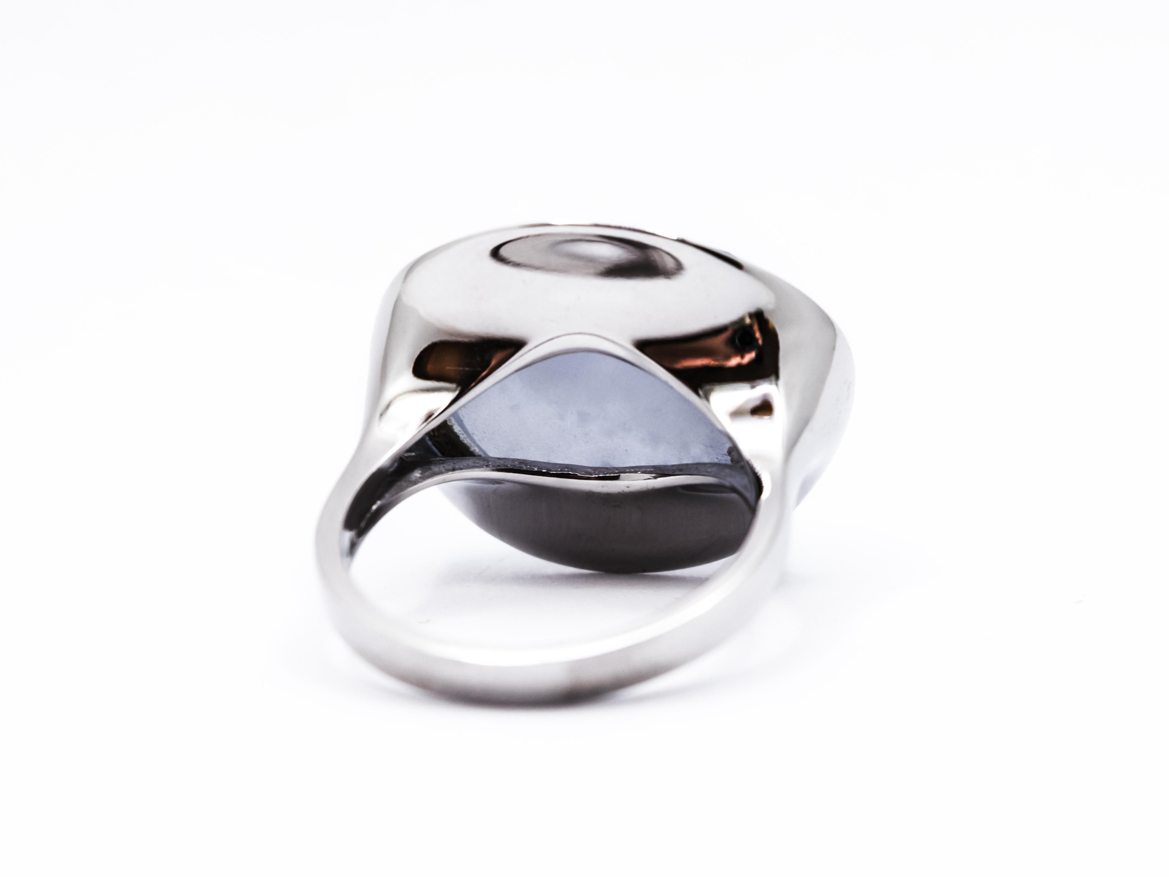 18 Kt White Gold, Diamonds and Chalcedony Ring In New Condition For Sale In Cattolica, IT
