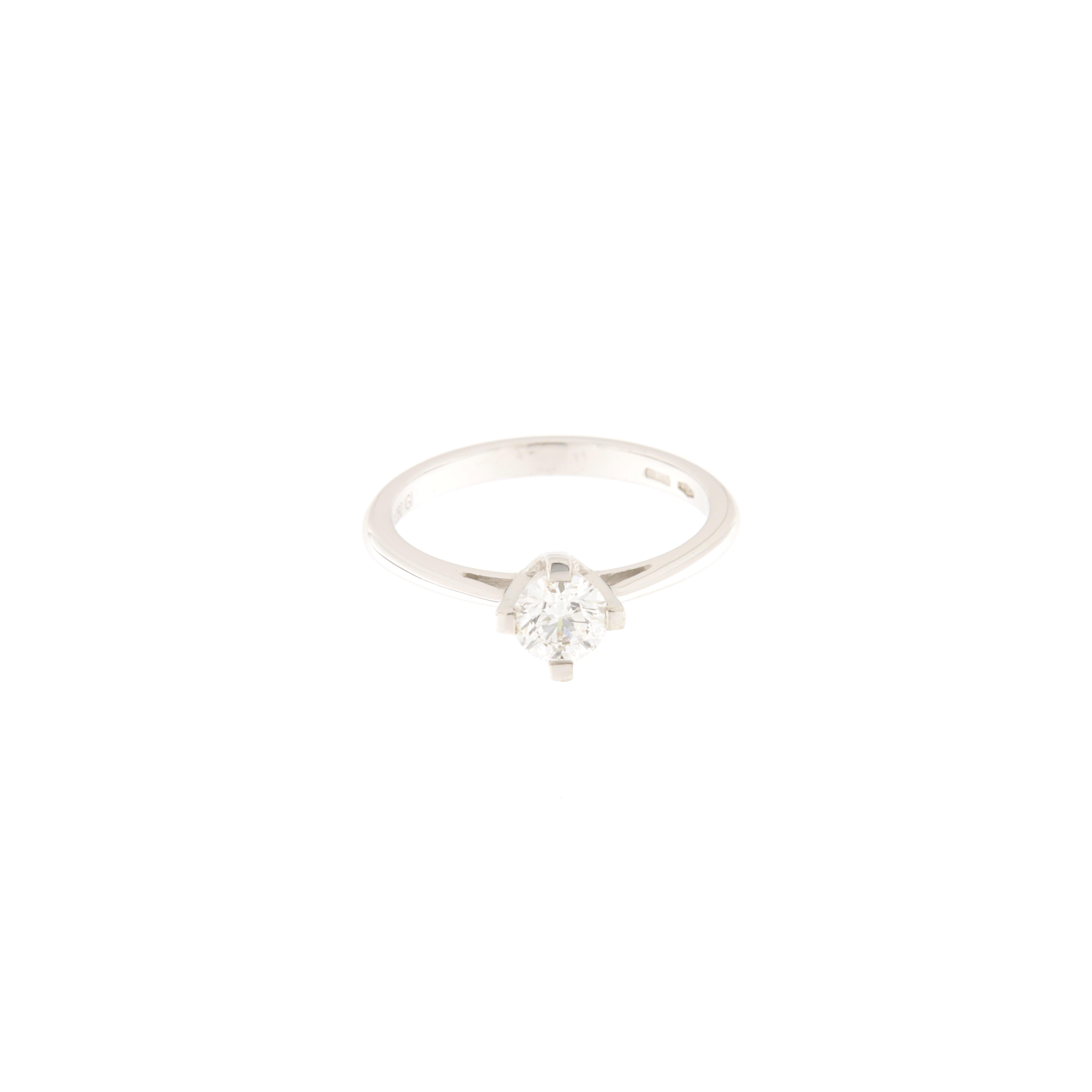 Modern Anello in oro bianco solitario con brillante ct.0.53 certificato